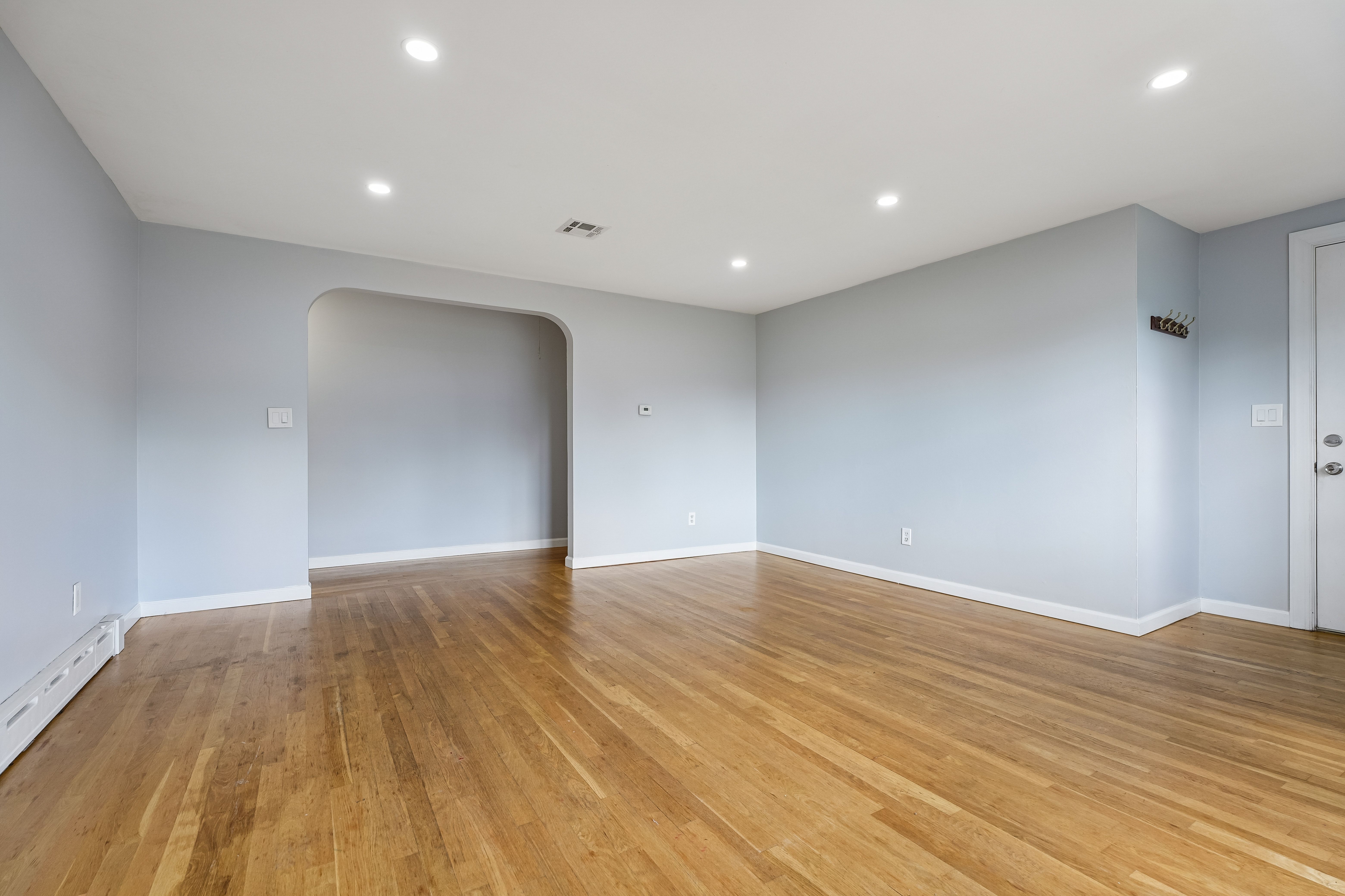  1402 Dey Street, South Plainfield, NJ 07080 - 物件實景