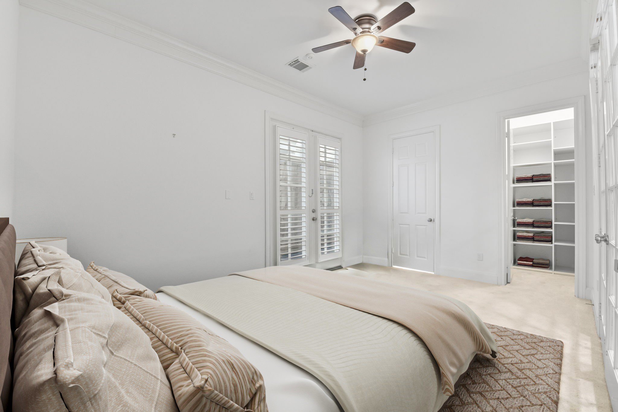 Houston, Texas, 77019, United States, 3 Bedrooms Bedrooms, ,4 BathroomsBathrooms,Residential,For Sale,1984299