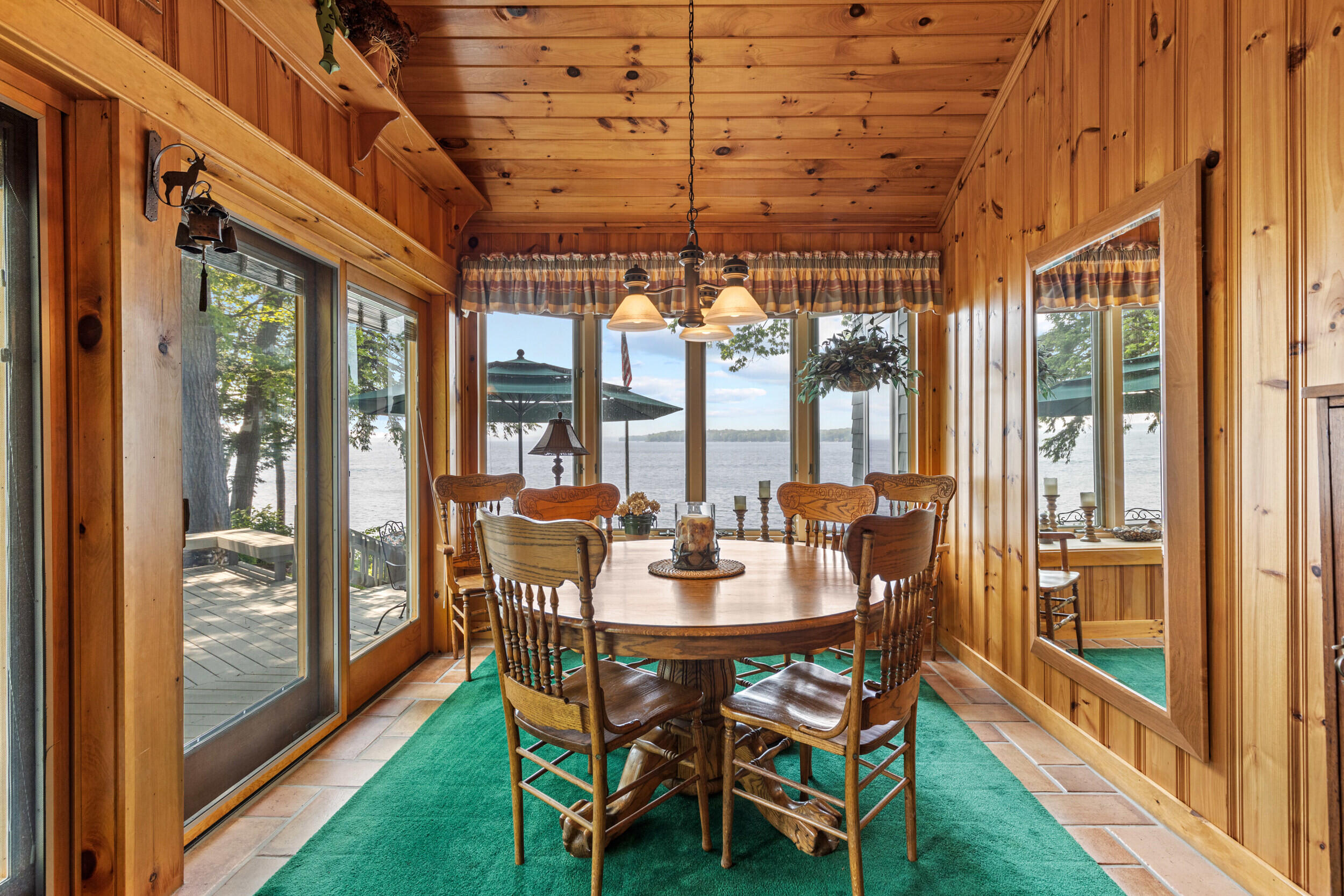 Raymond, Maine, 04071, United States, 4 Bedrooms Bedrooms, ,3 BathroomsBathrooms,Residential,For Sale,1974658