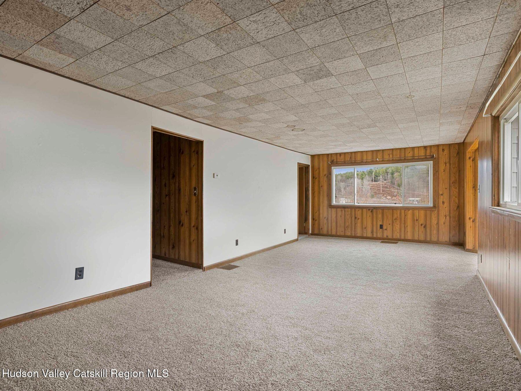 Prattsville, New York, 12468, United States, 3 Bedrooms Bedrooms, ,2 BathroomsBathrooms,Residential,For Sale,1995879