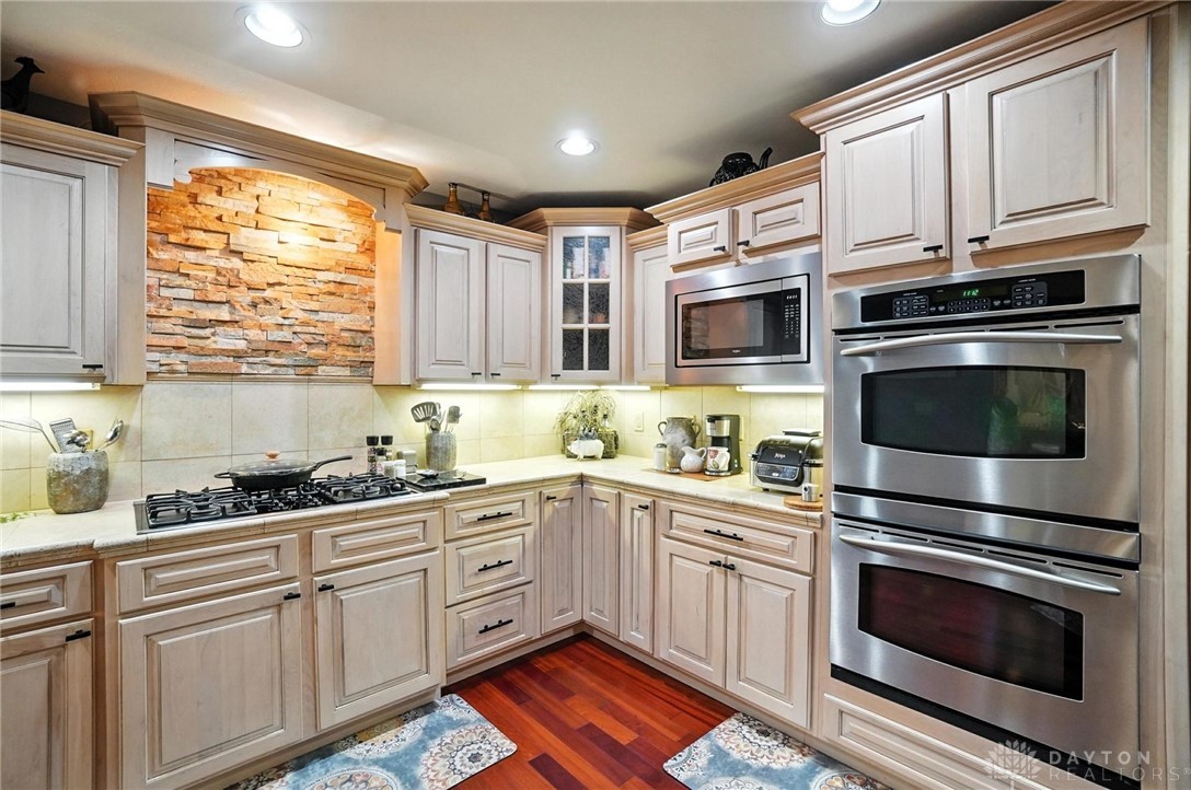 Springfield Twp, Ohio, 45504, United States, 3 Bedrooms Bedrooms, ,2 BathroomsBathrooms,Residential,For Sale,1910892