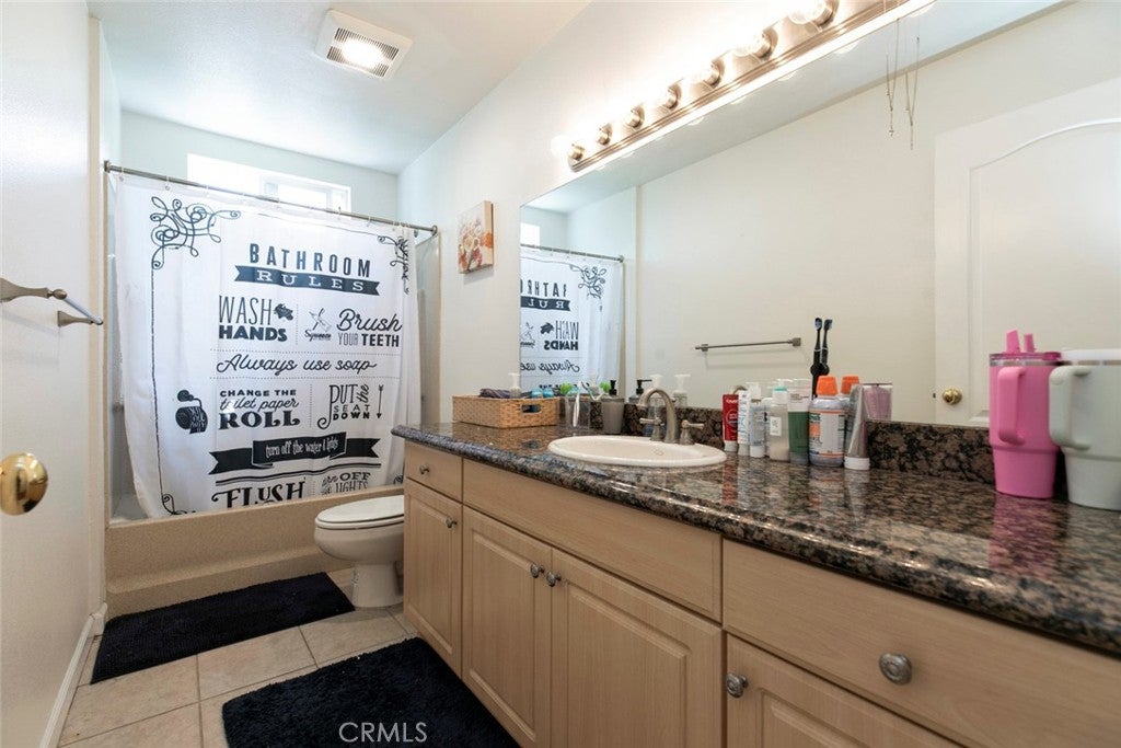 Sun Valley, California, 91352, United States, 3 Bedrooms Bedrooms, ,3 BathroomsBathrooms,Residential,For Sale,1938832