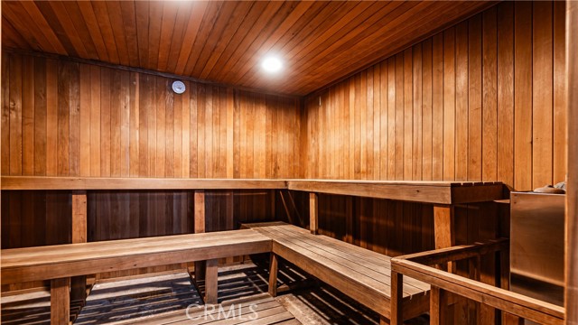 Hollywood Hills, California, 90068, United States, 2 Bedrooms Bedrooms, ,2 BathroomsBathrooms,Residential,For Sale,1981574