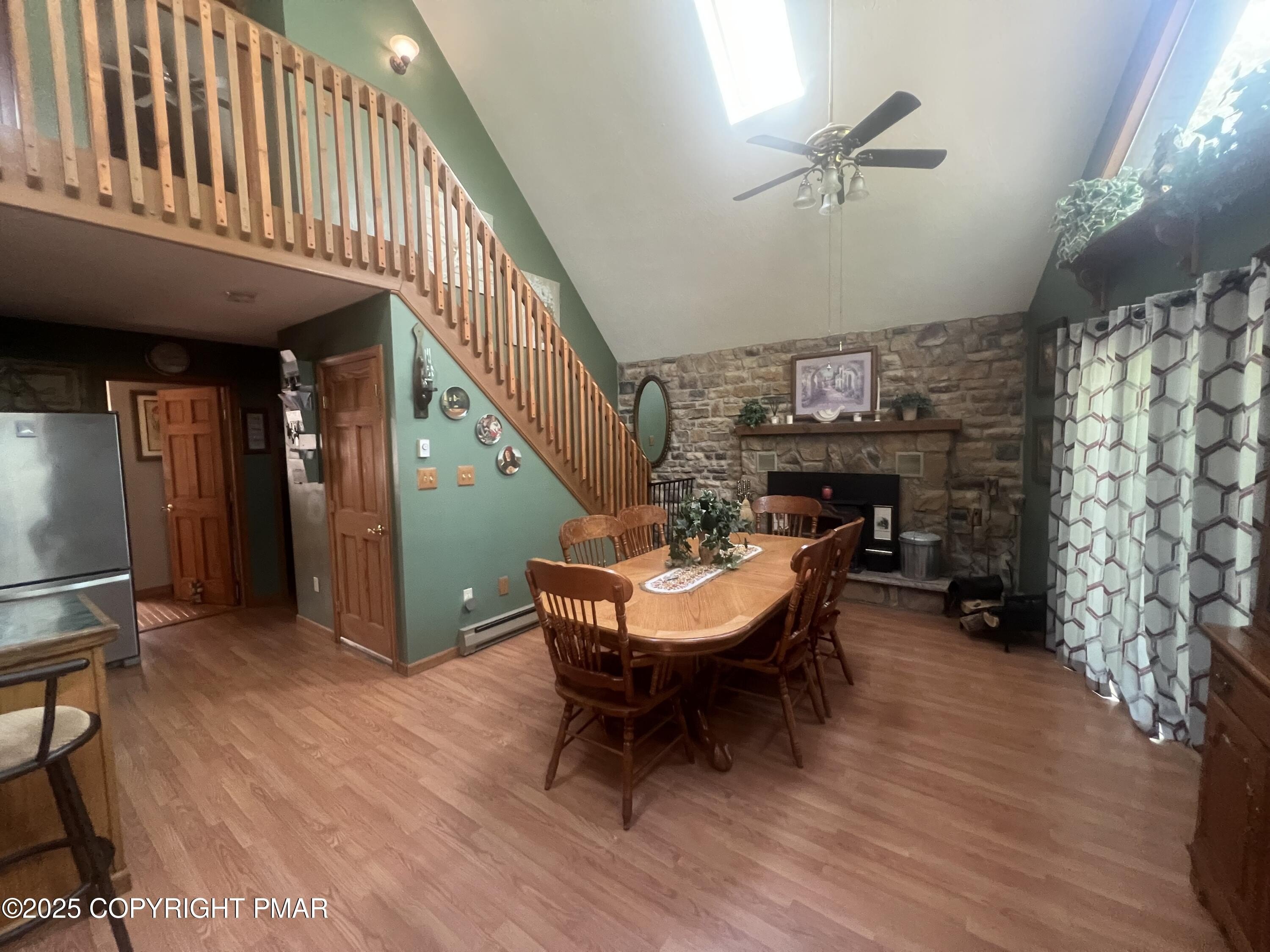 Blakeslee, Pennsylvania, 18610, United States, 4 Bedrooms Bedrooms, ,3 BathroomsBathrooms,Residential,For Sale,1982543