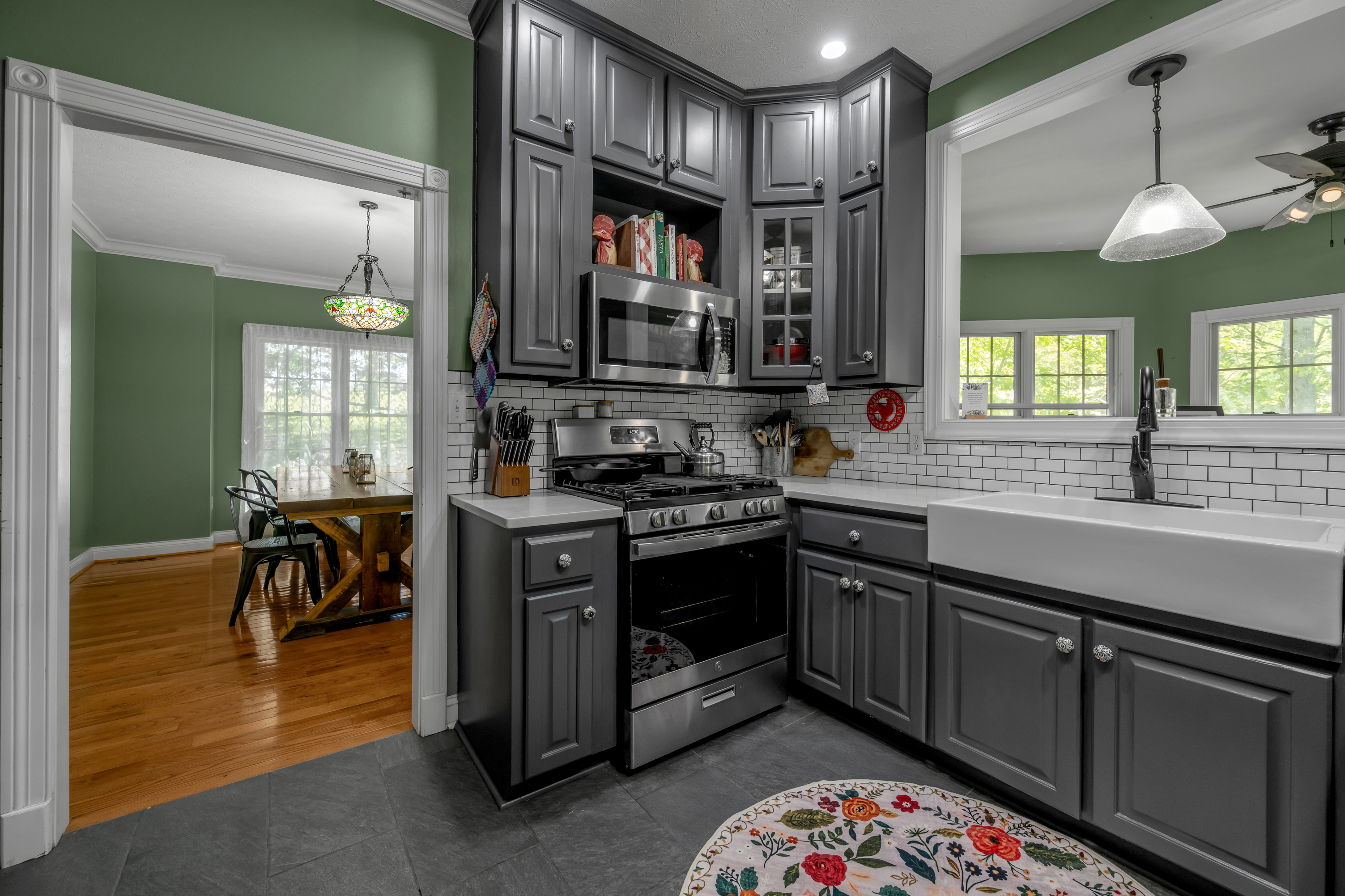  186 Hunter Drive - 物件實景