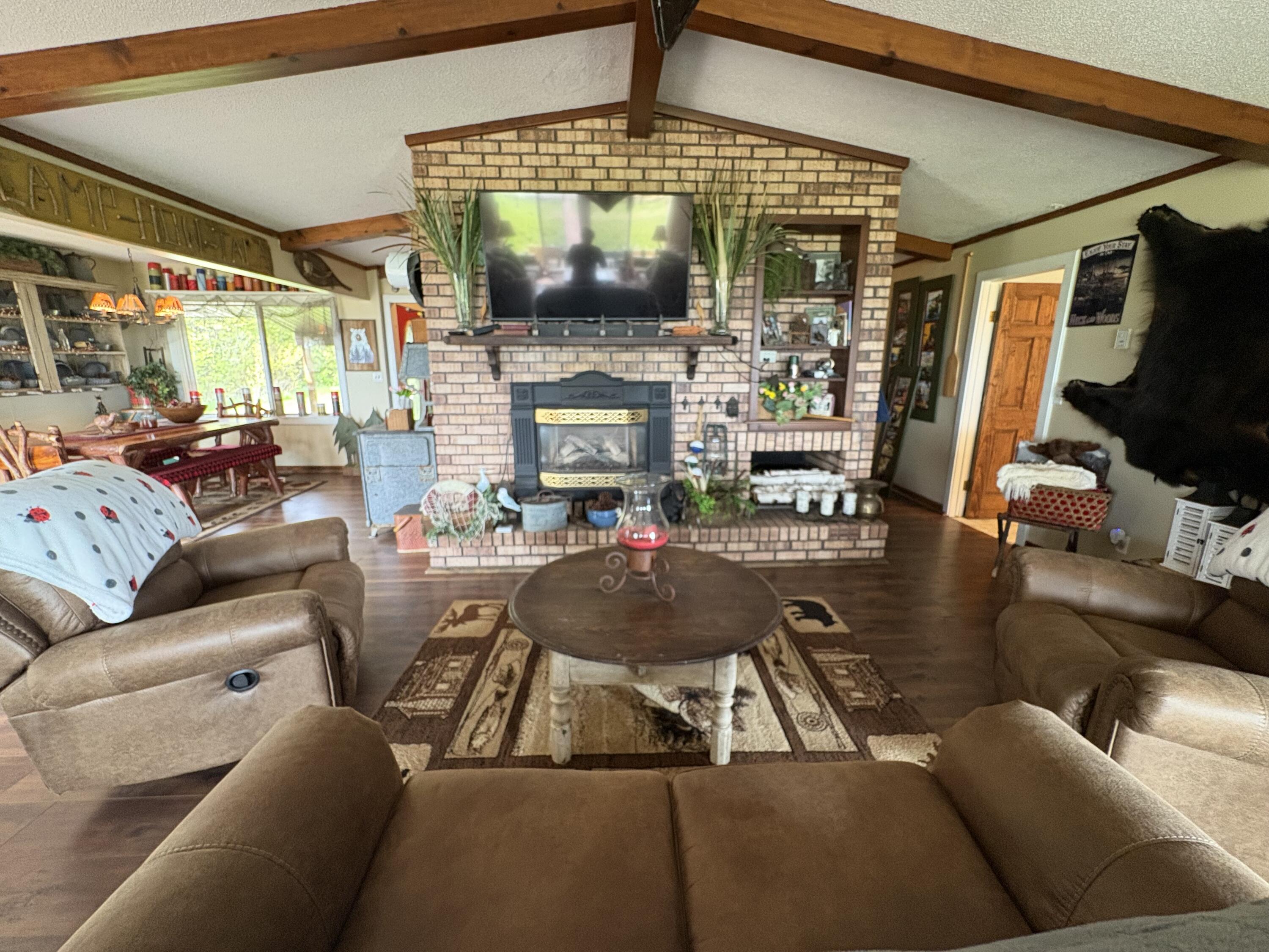 Naubinway, Michigan, 49762, United States, 3 Bedrooms Bedrooms, ,2 BathroomsBathrooms,Residential,For Sale,1840338