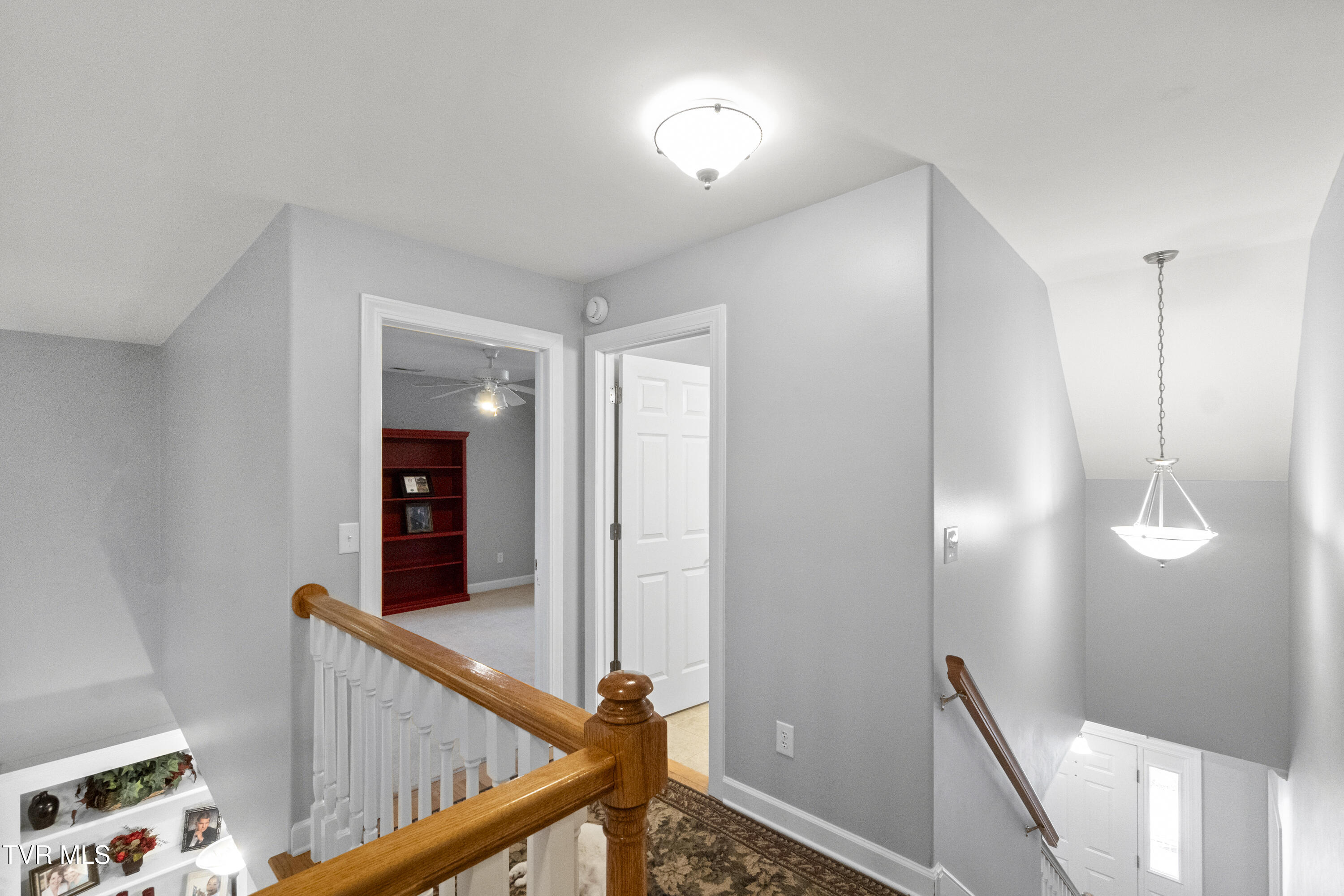 Greeneville, Tennessee, 37745, United States, 5 Bedrooms Bedrooms, ,5 BathroomsBathrooms,Residential,For Sale,2012581