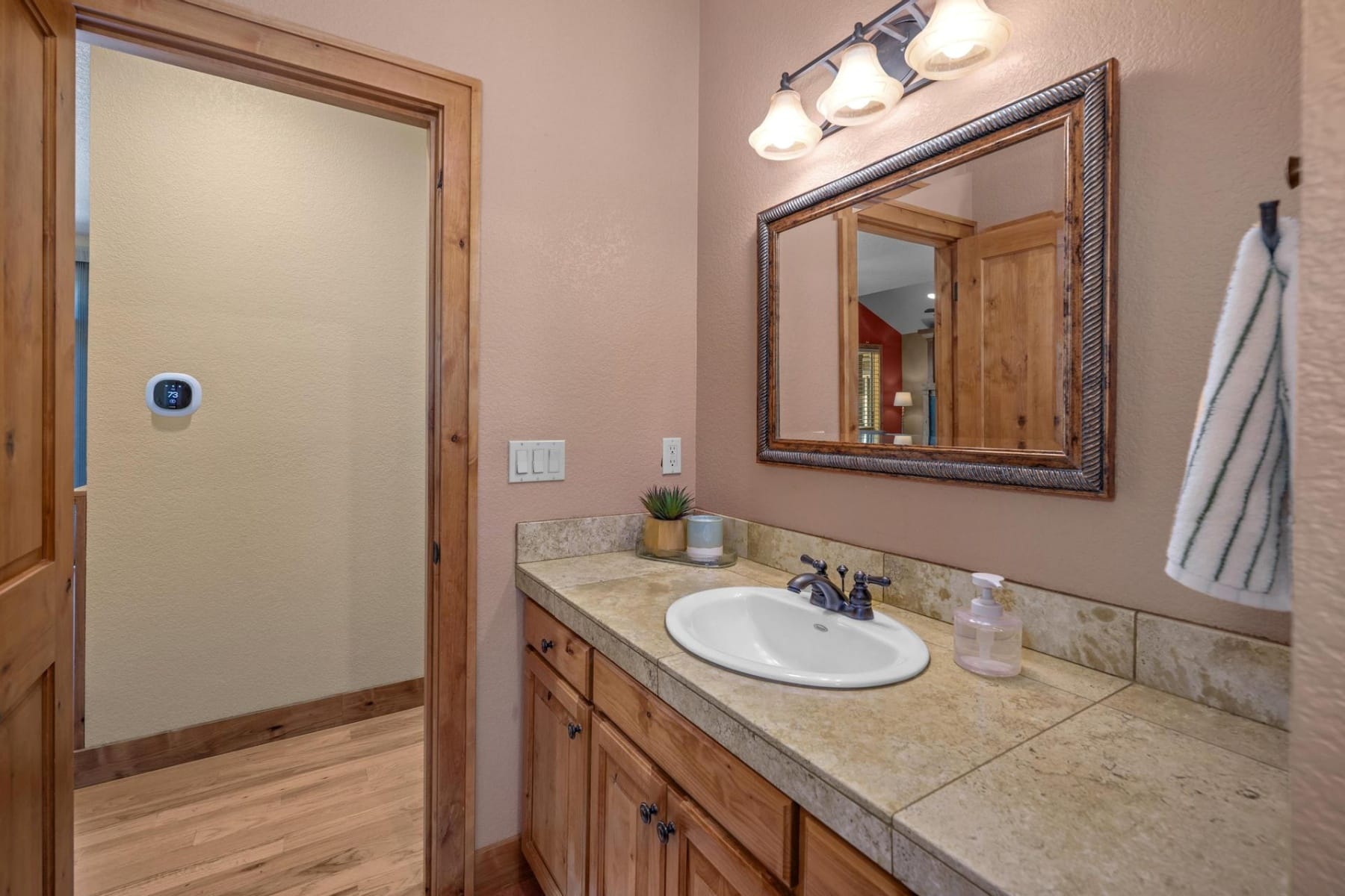  27200 S BARLOW RD Canby, OR 97013 - 物件實景