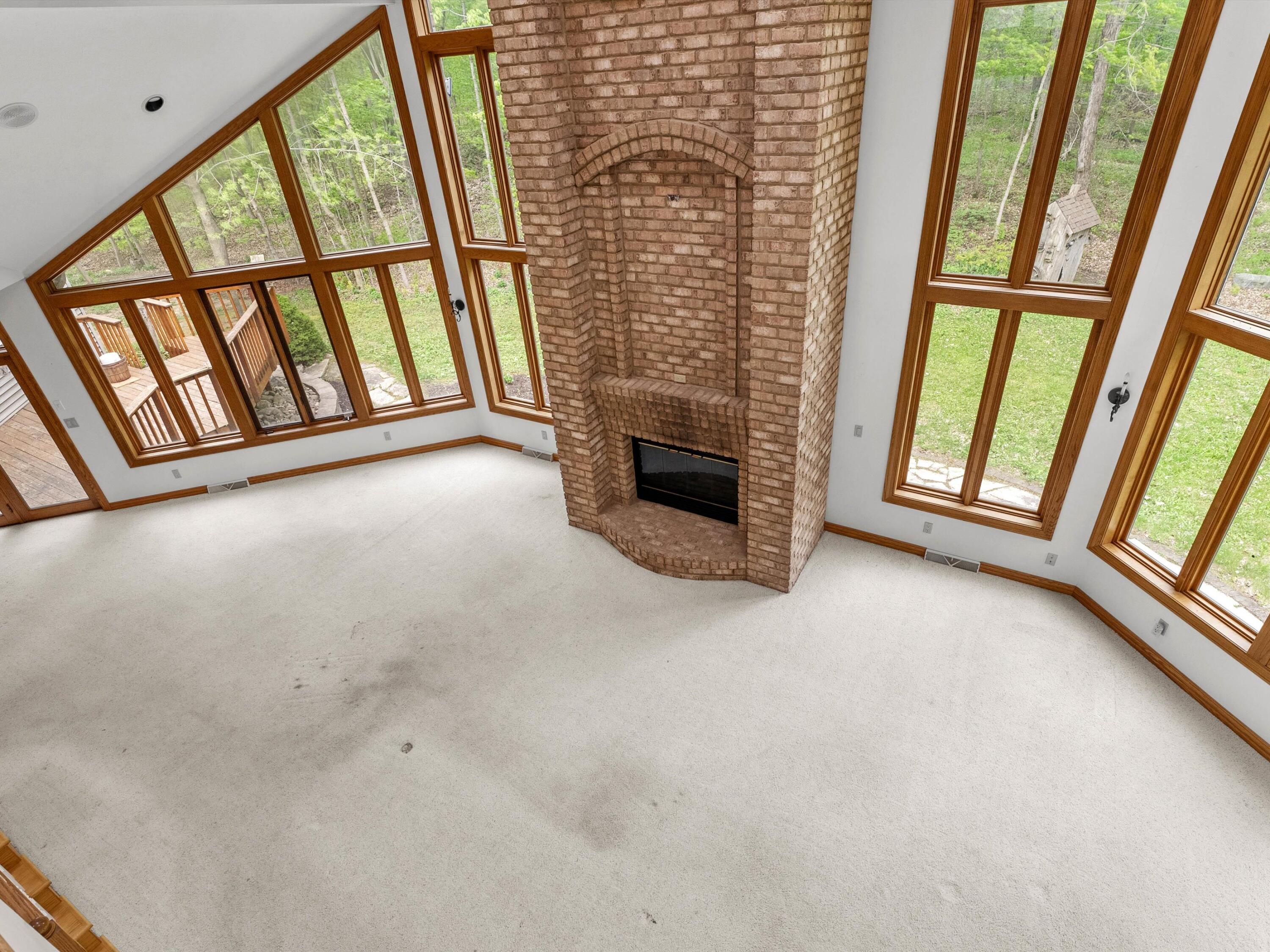 Eaton, Wisconsin, 54245, United States, 3 Bedrooms Bedrooms, ,4 BathroomsBathrooms,Residential,For Sale,1926569