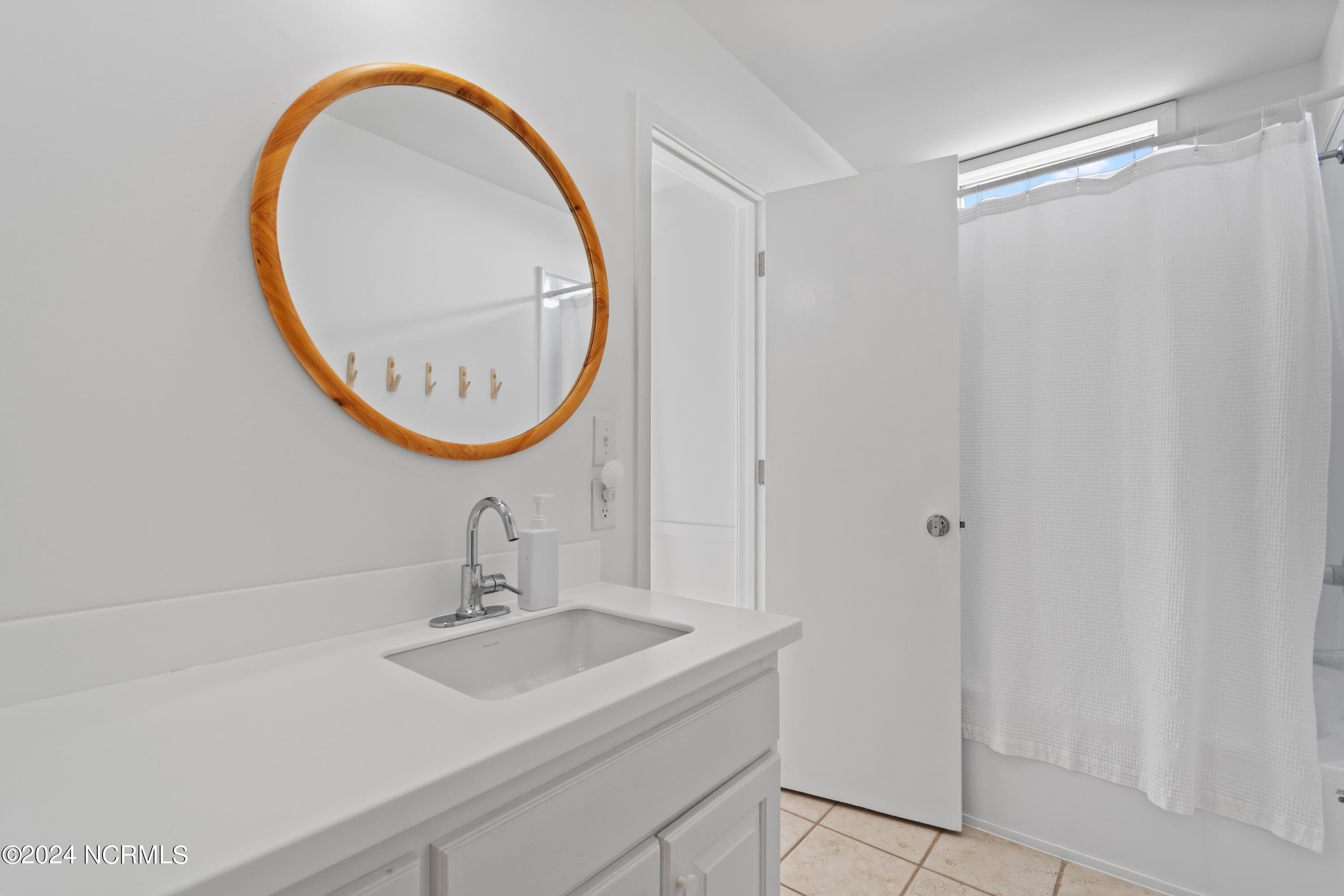 Sunset Beach, North Carolina, 28468, United States, 3 Bedrooms Bedrooms, ,2 BathroomsBathrooms,Residential,For Sale,1977790