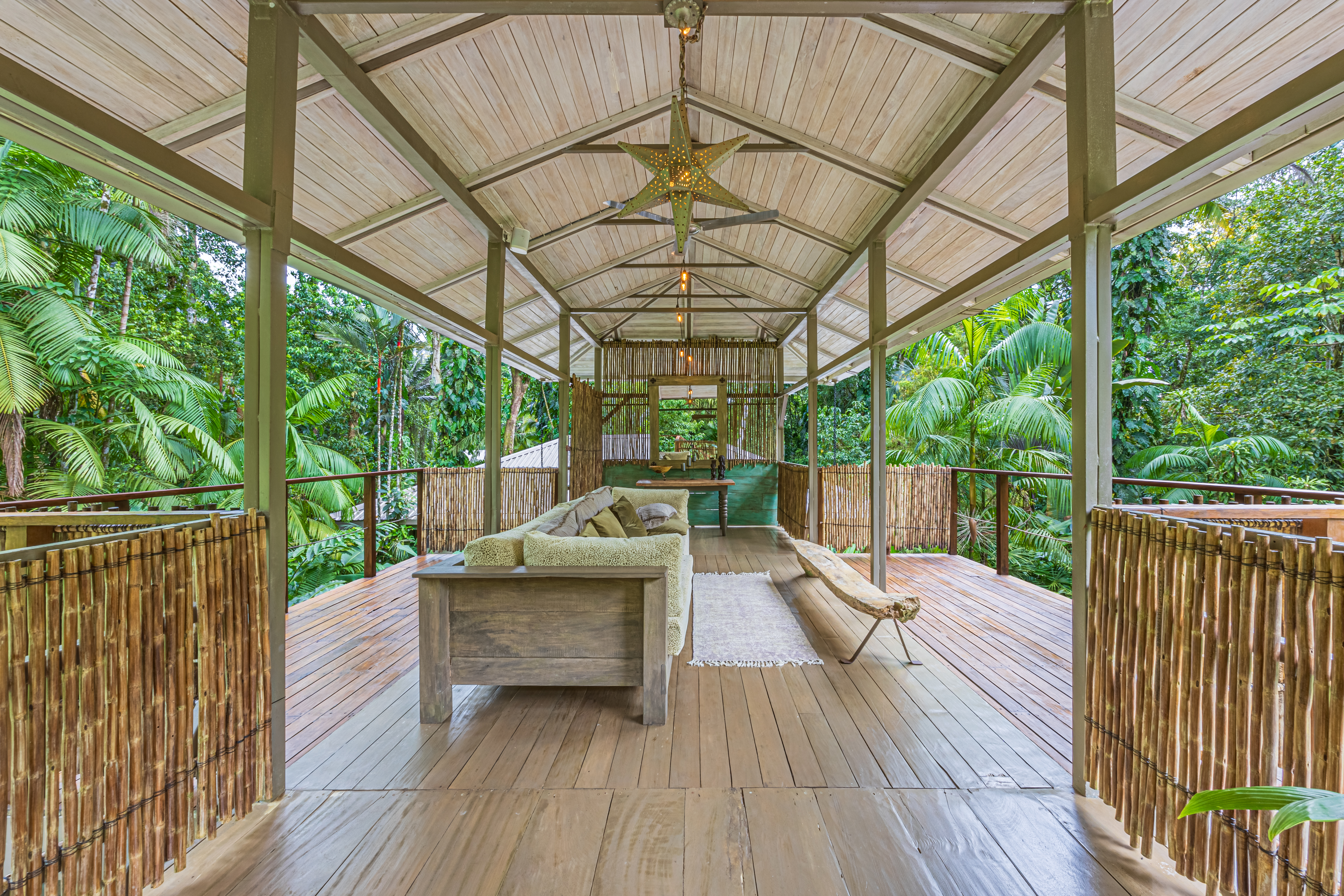 Golfito, Puntarenas, CR, 15 Bedrooms Bedrooms, ,13 BathroomsBathrooms,Residential,For Sale,1903279