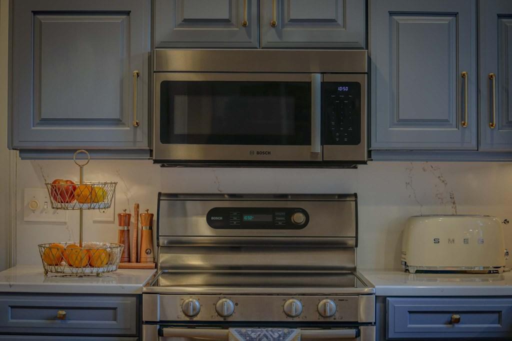 DALTON, Georgia, 30720, United States, 4 Bedrooms Bedrooms, ,4 BathroomsBathrooms,Residential,For Sale,2003034