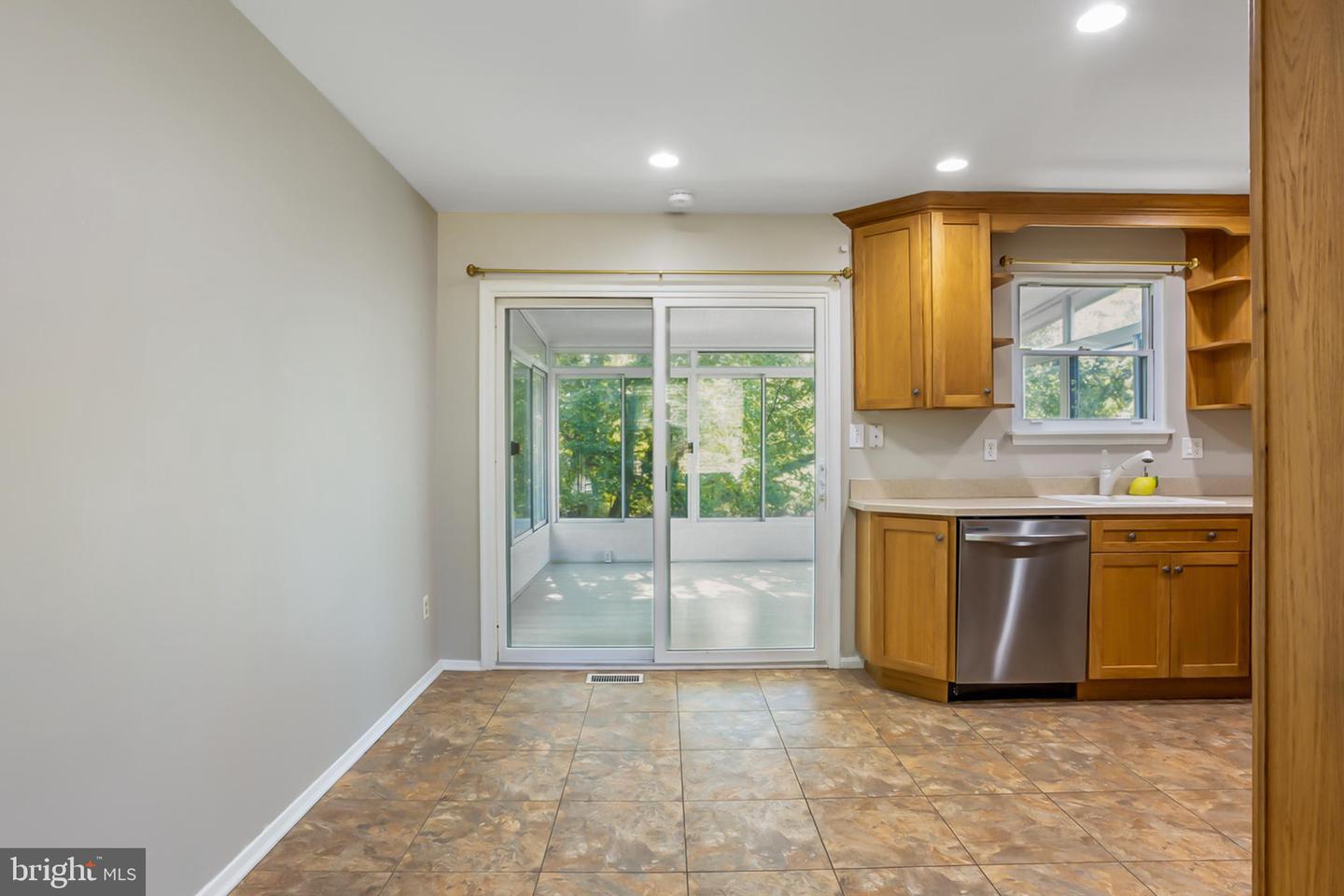 Ellicott City, Maryland, 21043, United States, 3 Bedrooms Bedrooms, ,2 BathroomsBathrooms,Residential,For Sale,1941928