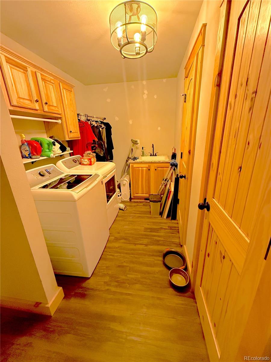 Salida, Colorado, 81201, United States, 4 Bedrooms Bedrooms, ,2 BathroomsBathrooms,Residential,For Sale,1983298