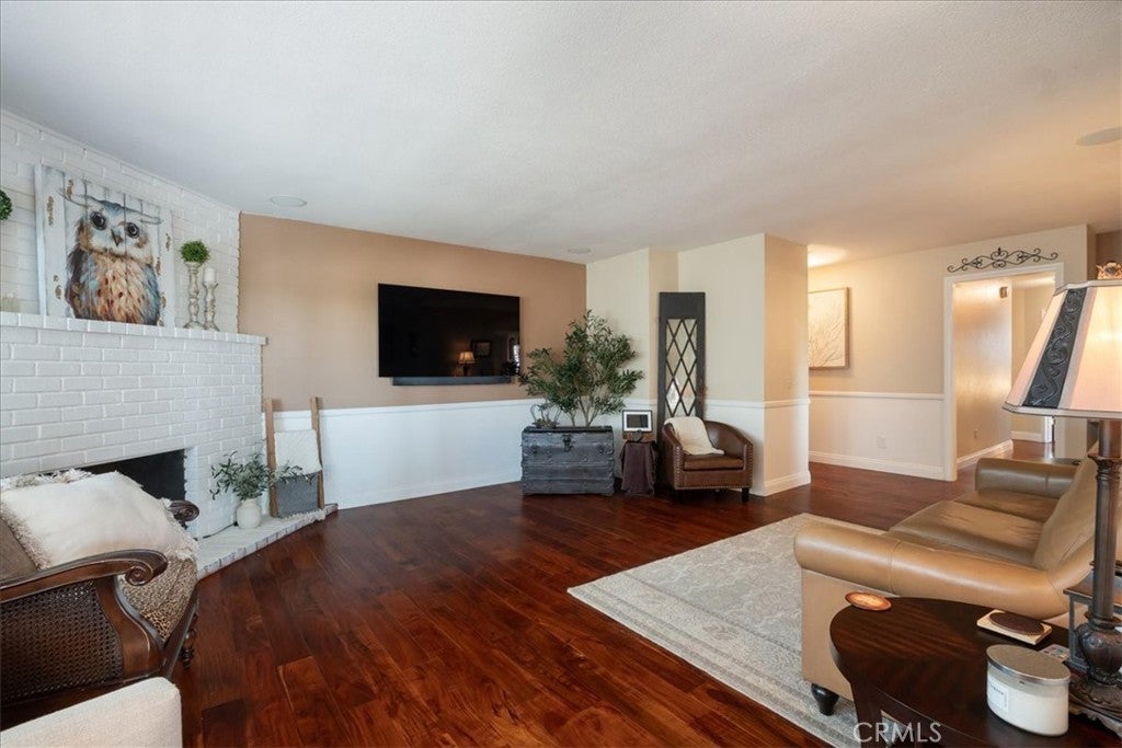 Fallbrook, California, 92028, United States, 3 Bedrooms Bedrooms, ,2 BathroomsBathrooms,Residential,For Sale,1988151