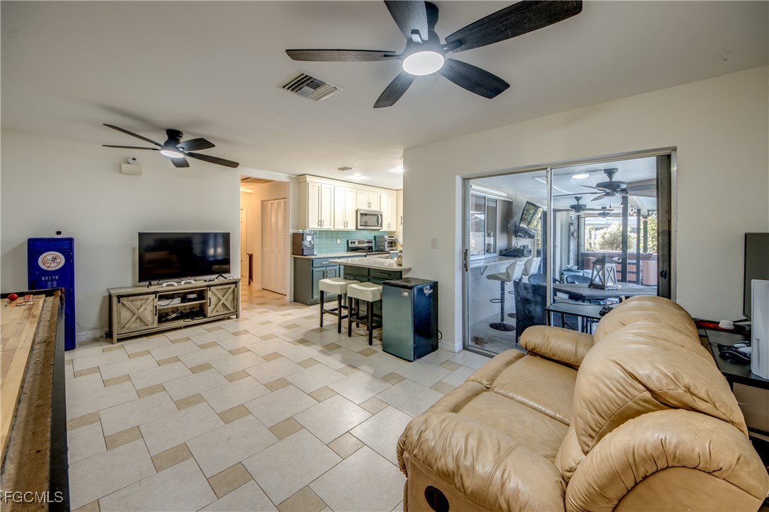 Cape Coral, Florida, 33904, United States, 3 Bedrooms Bedrooms, ,2 BathroomsBathrooms,Residential,For Sale,2007467