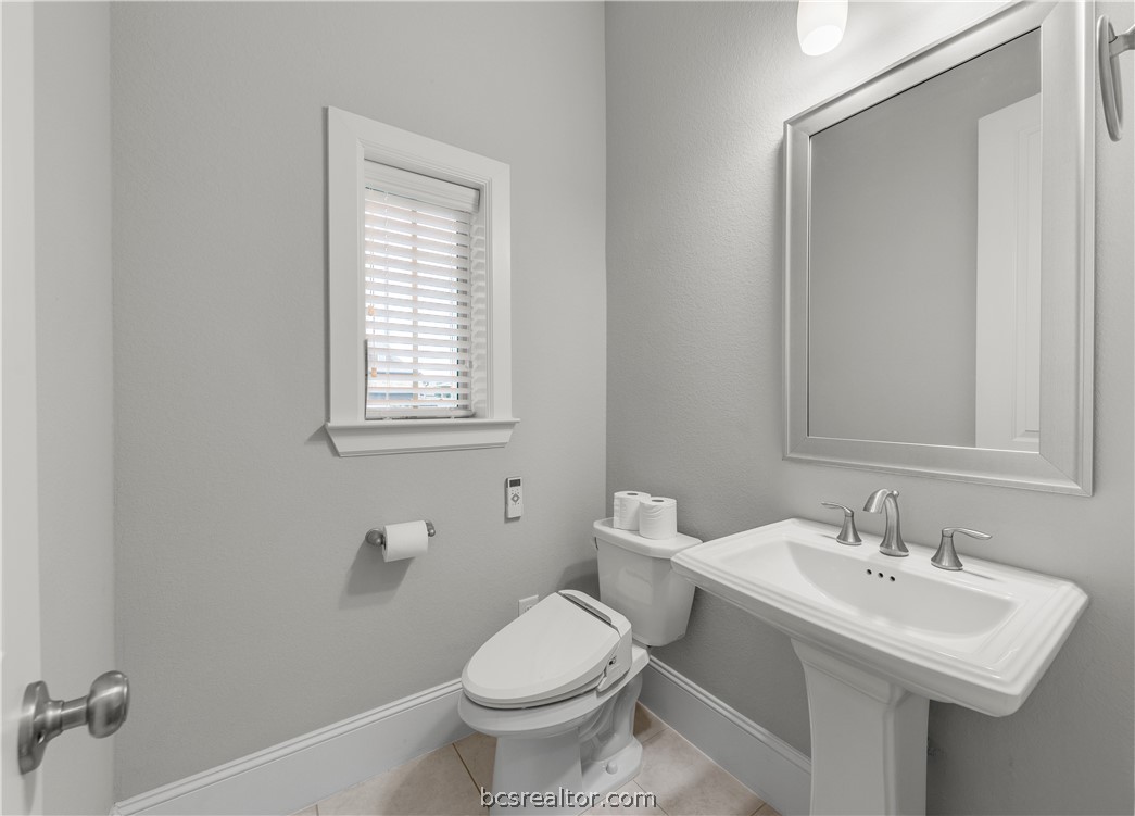 4311 Egremont Place, College Station, Texas, 77845, United States, 5 Bedrooms Bedrooms, ,5 BathroomsBathrooms,Residential,For Sale,4311 Egremont Place,1624351