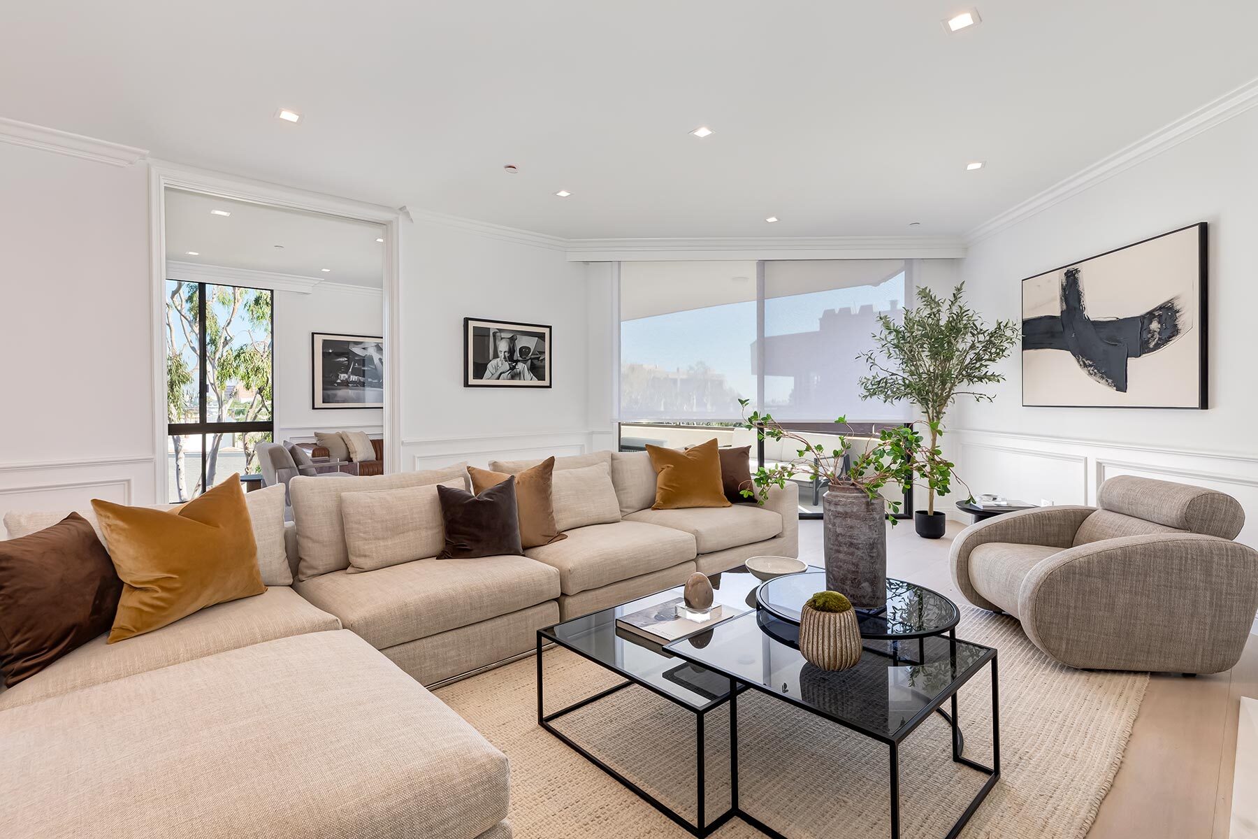  300 North Swall Drive - 物件實景