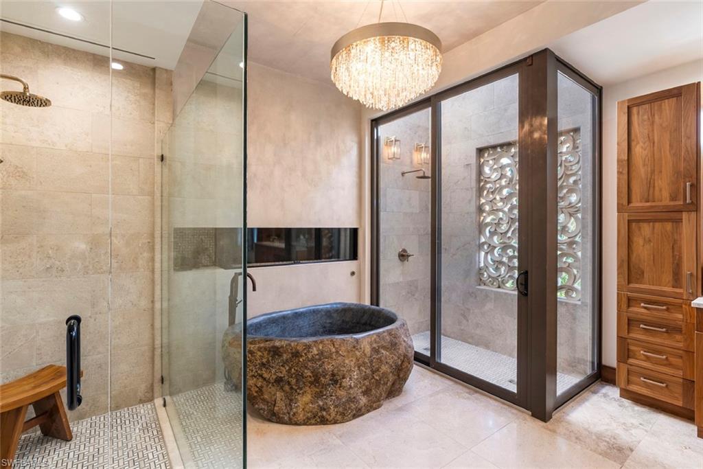 Naples, Florida, 34102, United States, 5 Bedrooms Bedrooms, ,6 BathroomsBathrooms,Residential,For Sale,1993468