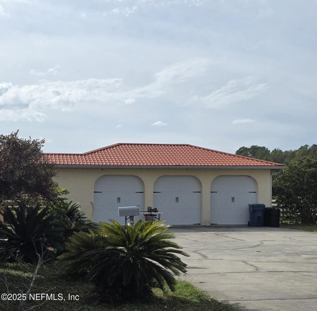 Seville, Florida, 32190, United States, 3 Bedrooms Bedrooms, ,2 BathroomsBathrooms,Residential,For Sale,2005582