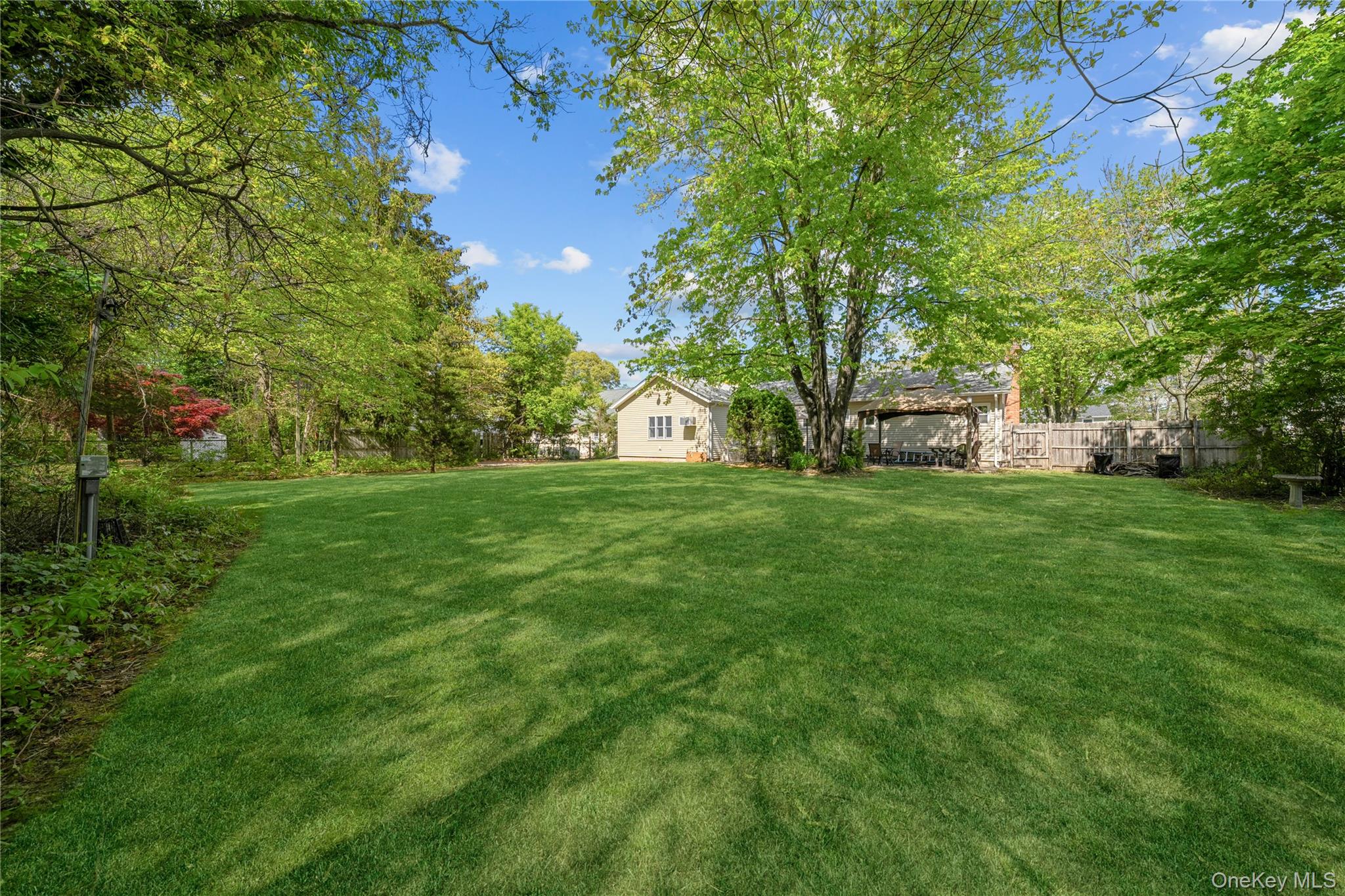  36 Marshall Drive, Selden, NY, 11784 - 物件實景