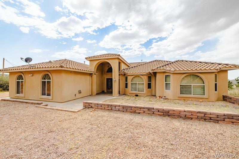 Kingman, Arizona, 86401, United States, 3 Bedrooms Bedrooms, ,2 BathroomsBathrooms,Residential,For Sale,1980873