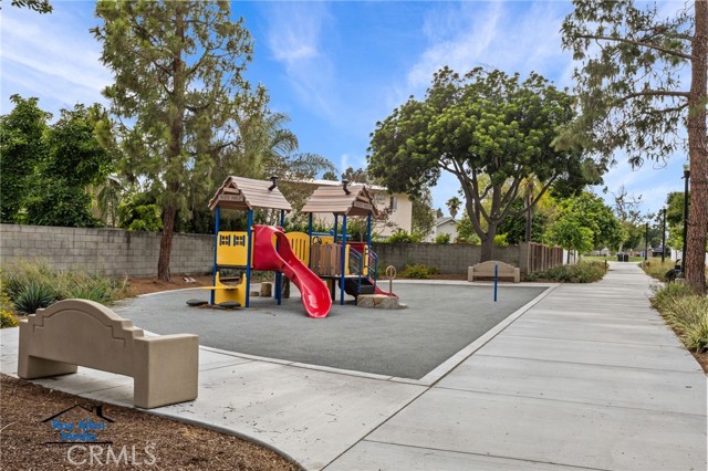 Tustin, California, 92780, United States, 4 Bedrooms Bedrooms, ,2 BathroomsBathrooms,Residential,For Sale,2049100