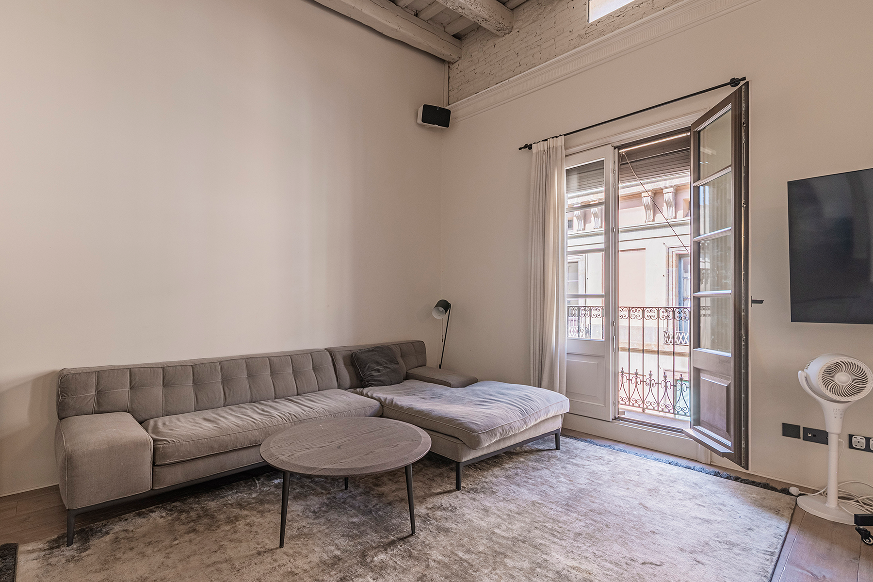  Design property in El Born by the sea - 物件實景
