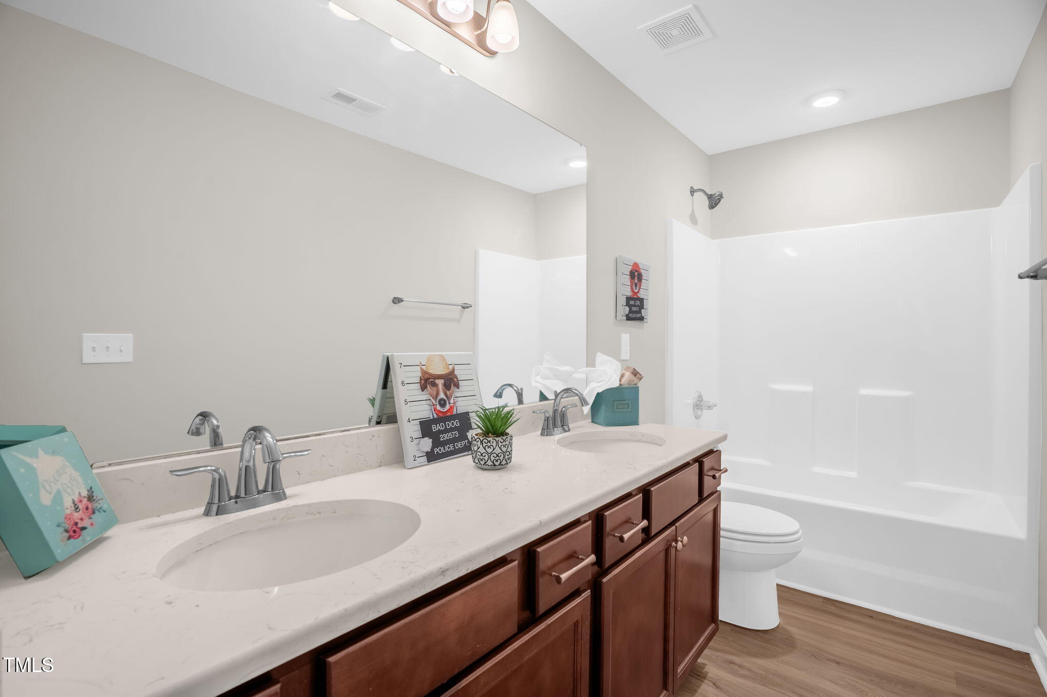 Durham, North Carolina, 27703, United States, 3 Bedrooms Bedrooms, ,3 BathroomsBathrooms,Residential,For Sale,1867180