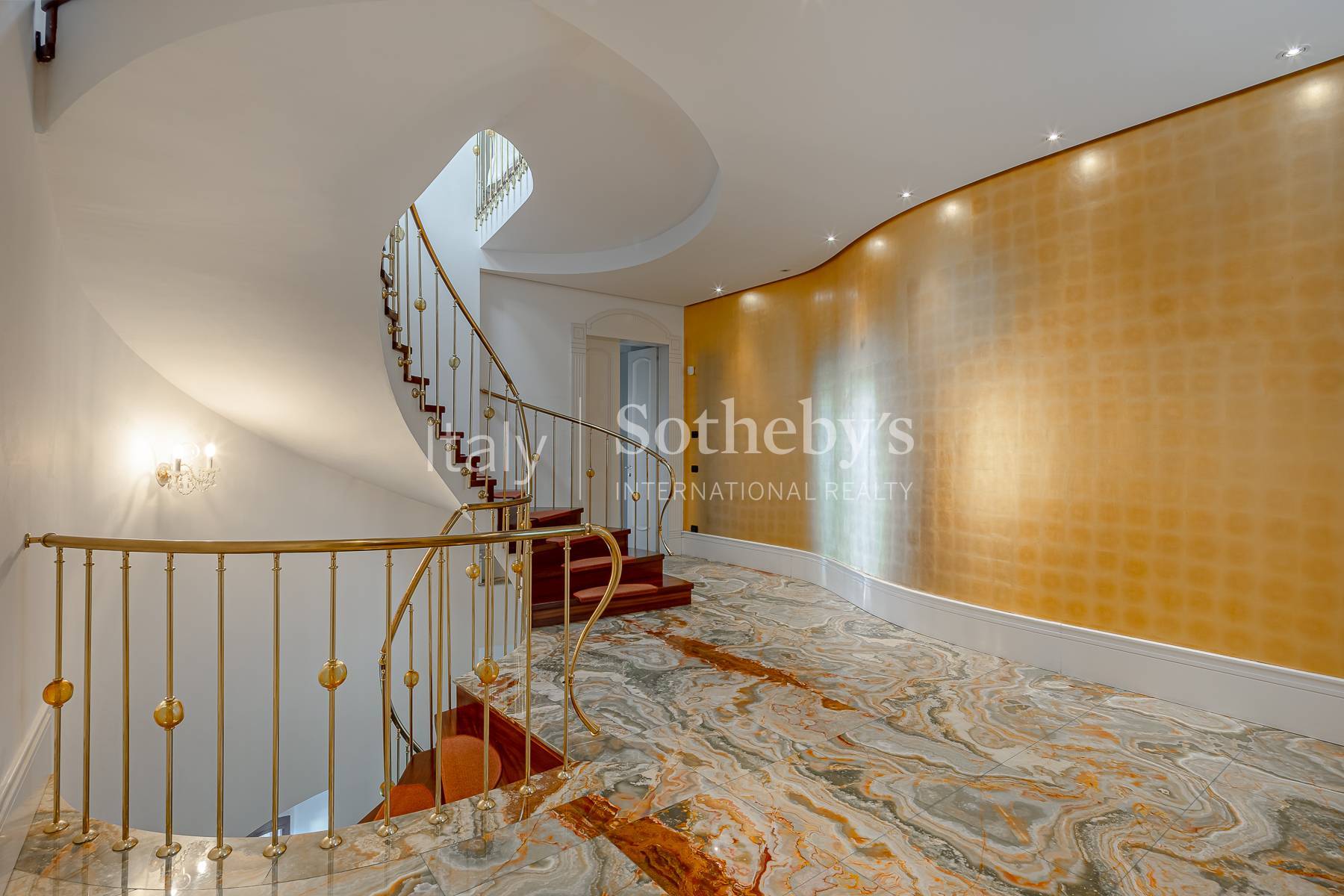  Historic Villa with Enchanting Views over Lake Maggiore - 物件實景
