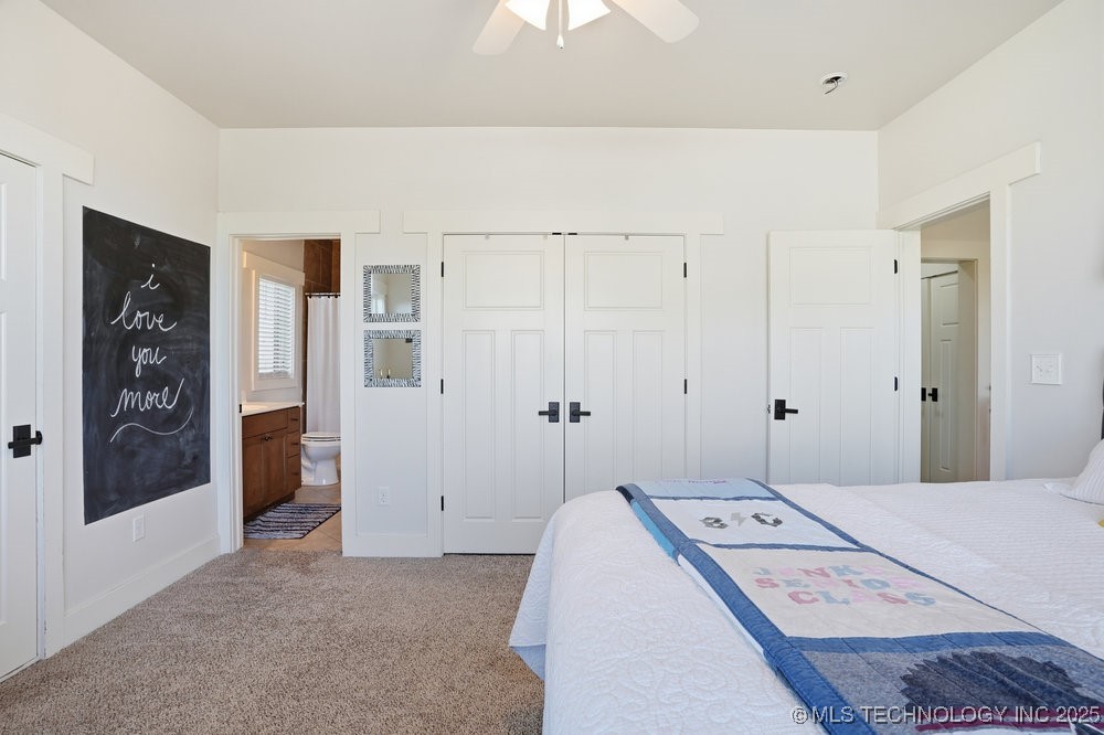 Jenks, Oklahoma, 74037, United States, 5 Bedrooms Bedrooms, ,6 BathroomsBathrooms,Residential,For Sale,1989076