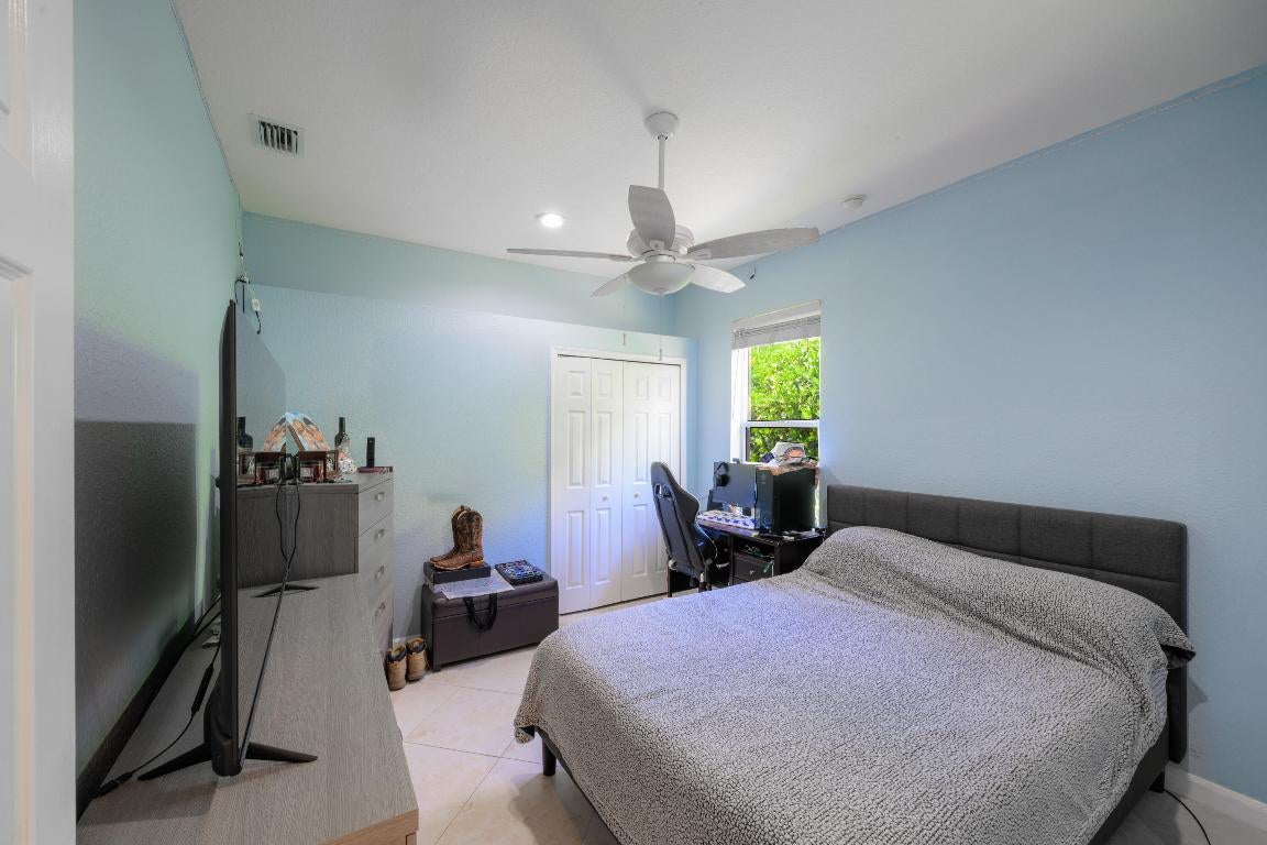 West Palm Beach, Florida, 33411, United States, 5 Bedrooms Bedrooms, ,3 BathroomsBathrooms,Residential,For Sale,1984216