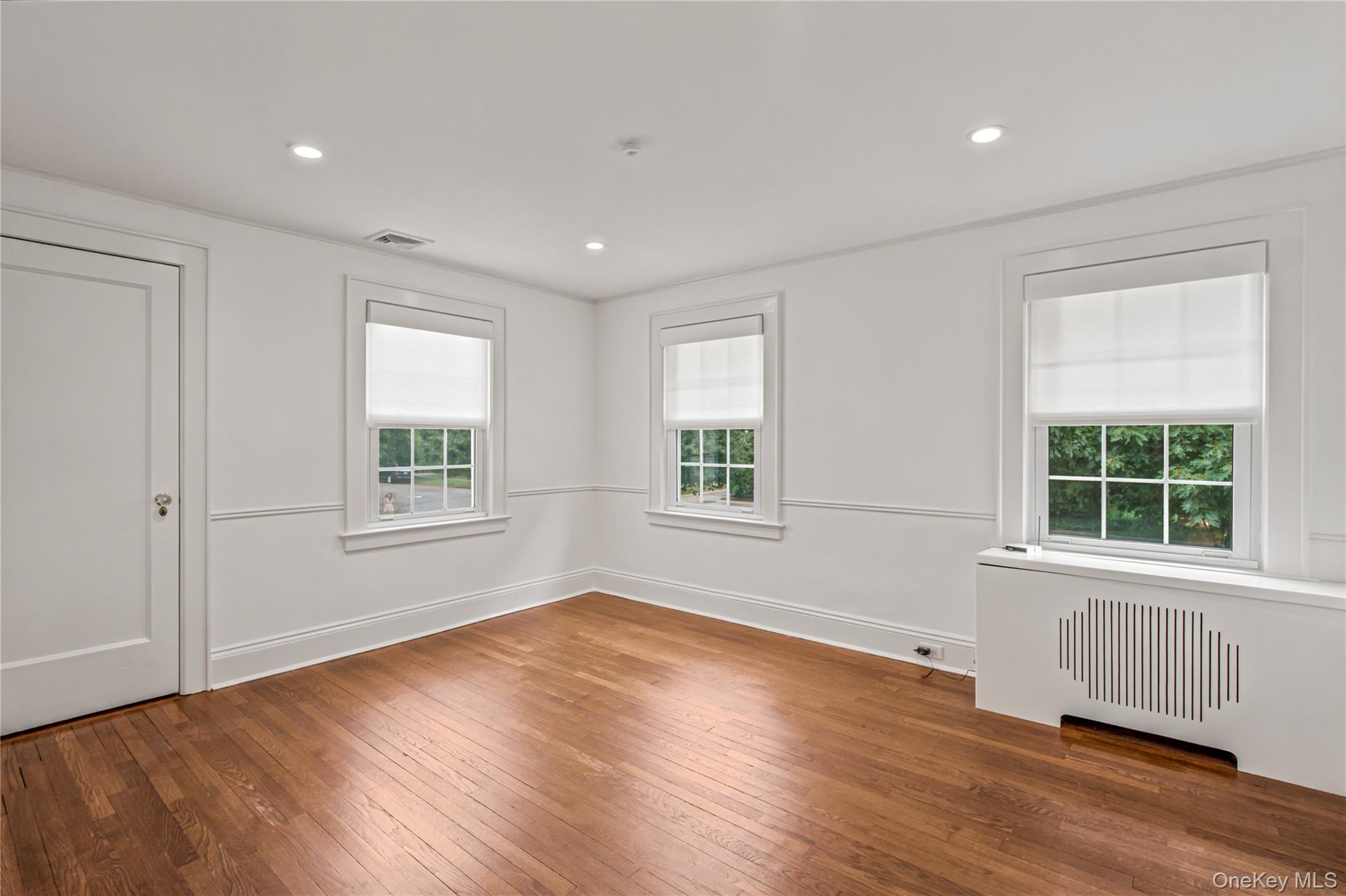  118 4th Street, Garden City, NY, 11530 - 物件實景