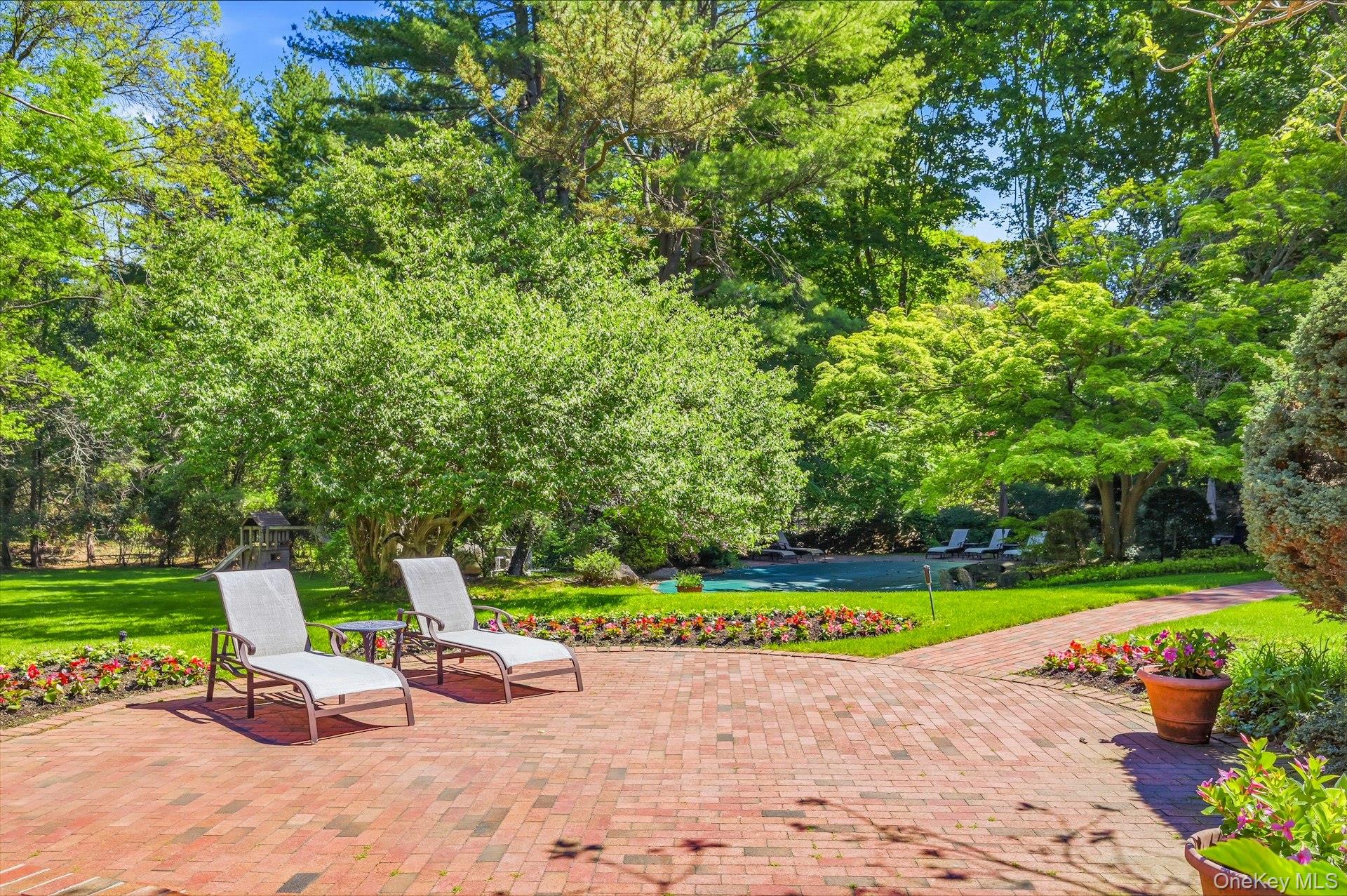  17 Hastings Road, Old Westbury, NY, 11568 - 物件實景