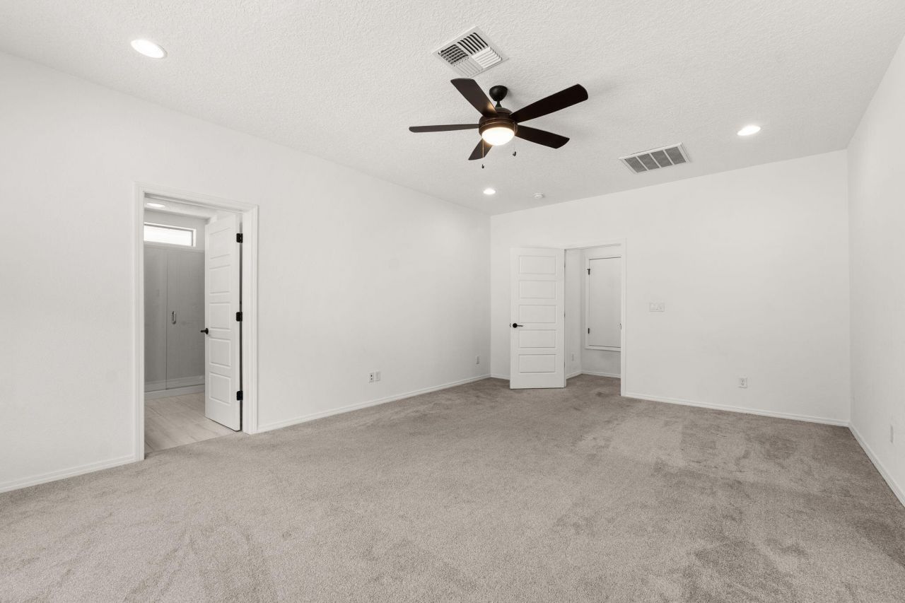 Albuquerque, New Mexico, 87120, United States, 4 Bedrooms Bedrooms, ,2 BathroomsBathrooms,Residential,For Sale,1917579
