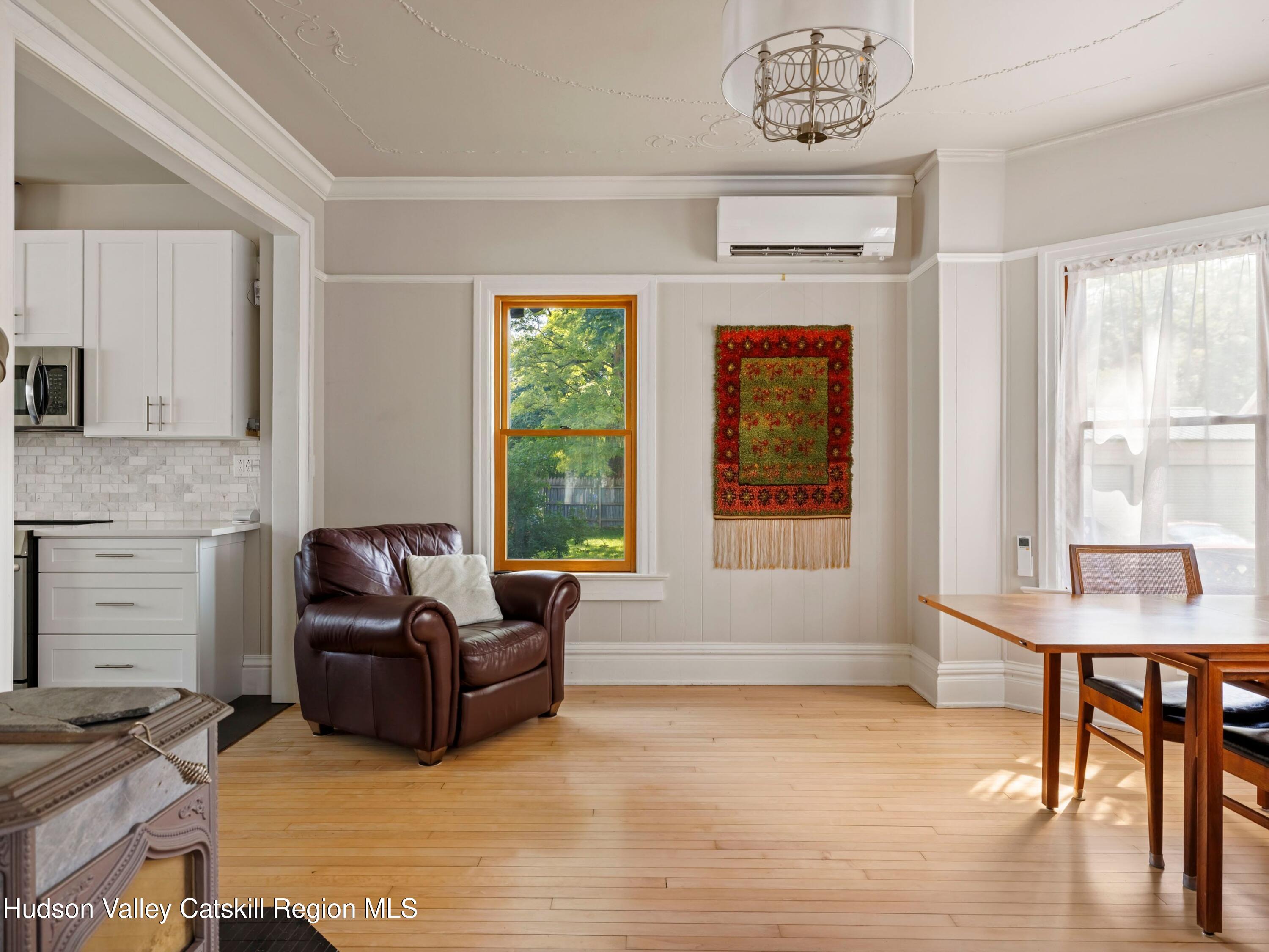Saugerties, New York, 12477, United States, 3 Bedrooms Bedrooms, ,2 BathroomsBathrooms,Residential,For Sale,1874966