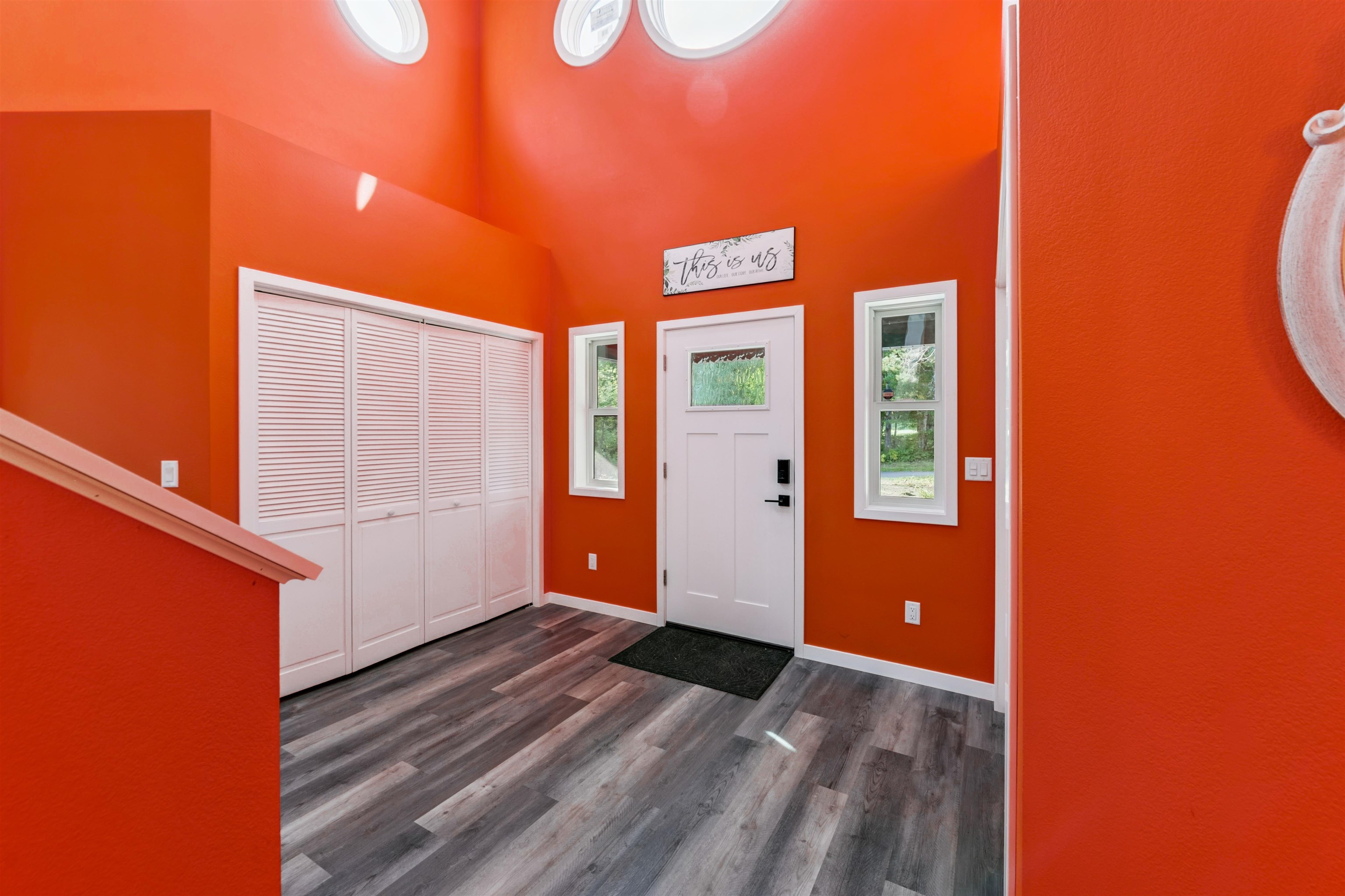 Duluth, Minnesota, 55804, United States, 5 Bedrooms Bedrooms, ,2 BathroomsBathrooms,Residential,For Sale,1950854