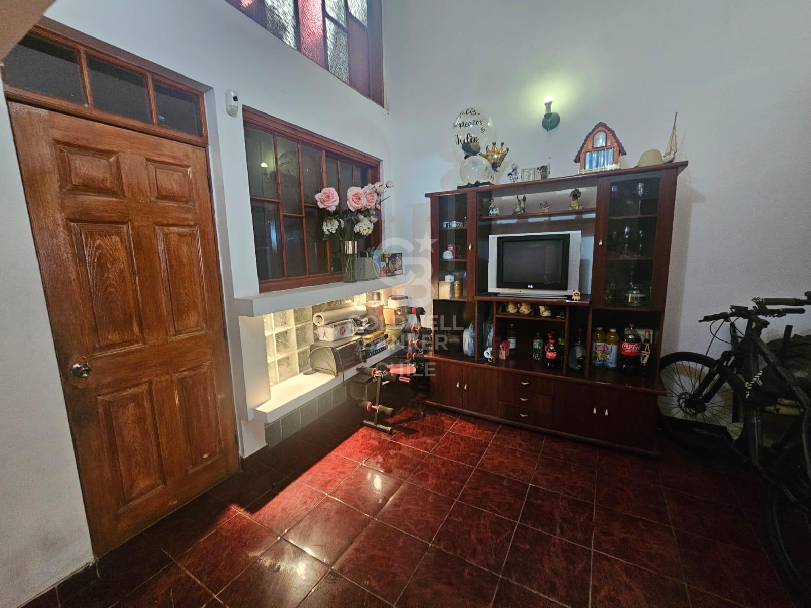 Antofagasta, Chile, 5 Bedrooms Bedrooms, ,5 BathroomsBathrooms,Residential,For Sale,1958486