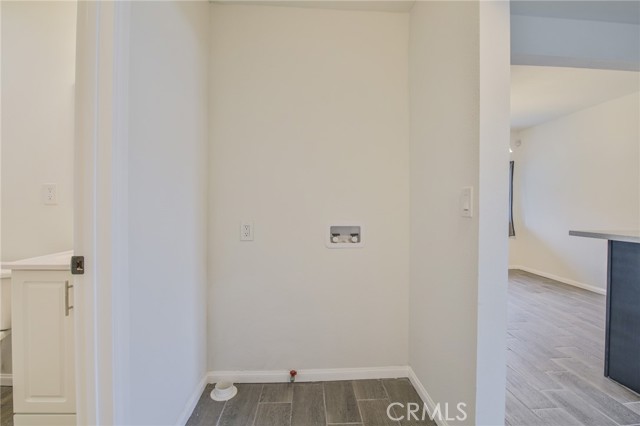 Los Angeles, California, 90003, United States, 3 Bedrooms Bedrooms, ,Residential,For Sale,1928715
