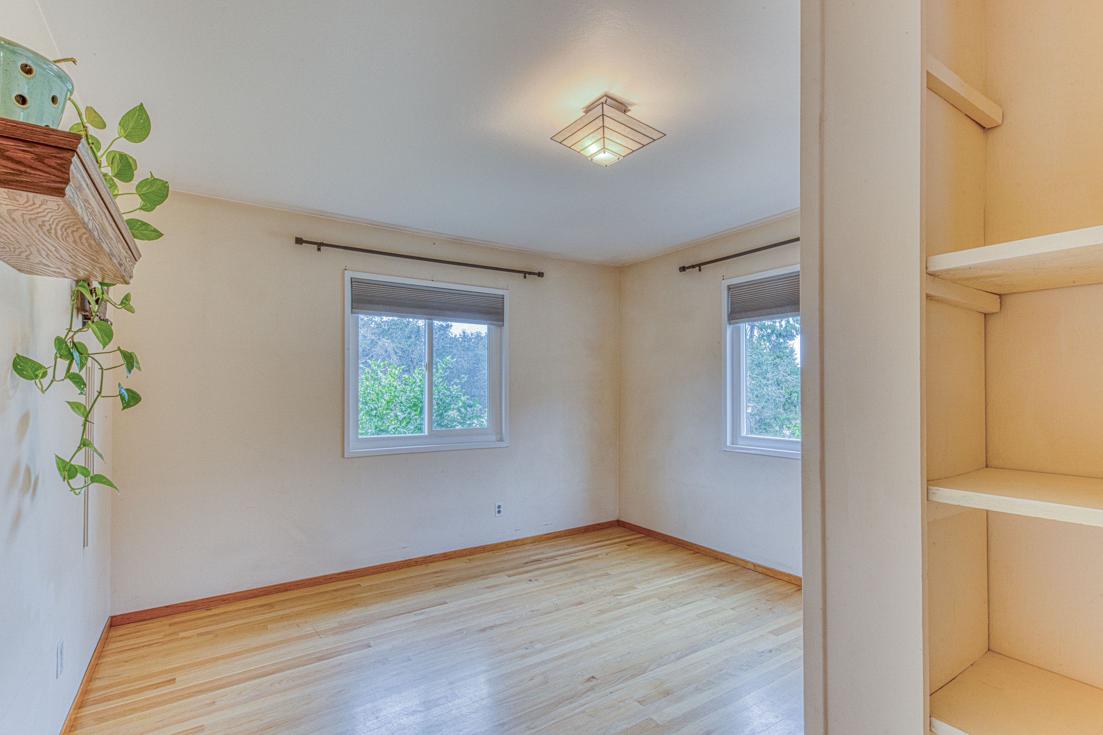  501 Maher Road #A, Royal Oaks - 物件實景
