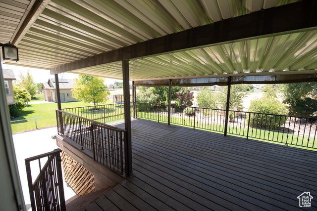 Hooper, Utah, 84315, United States, 4 Bedrooms Bedrooms, ,3 BathroomsBathrooms,Residential,For Sale,1904252