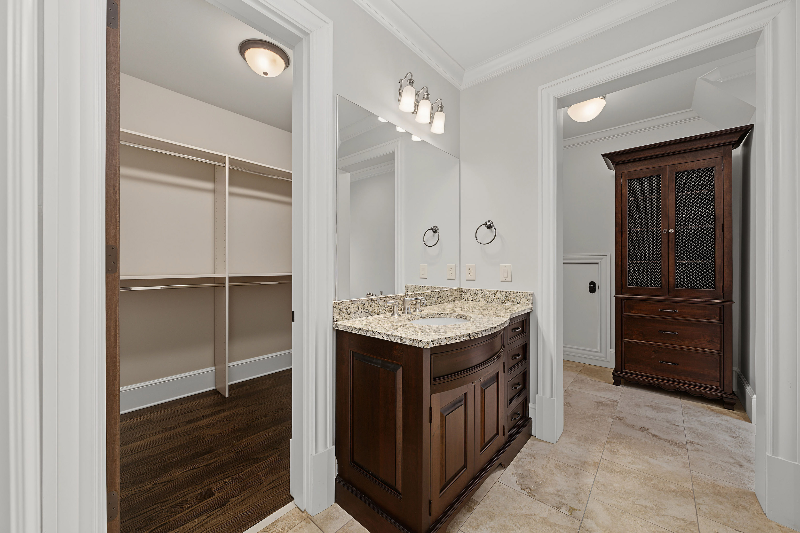  Exceptional Fully Gated Estate Near Chastain Park - 物件實景