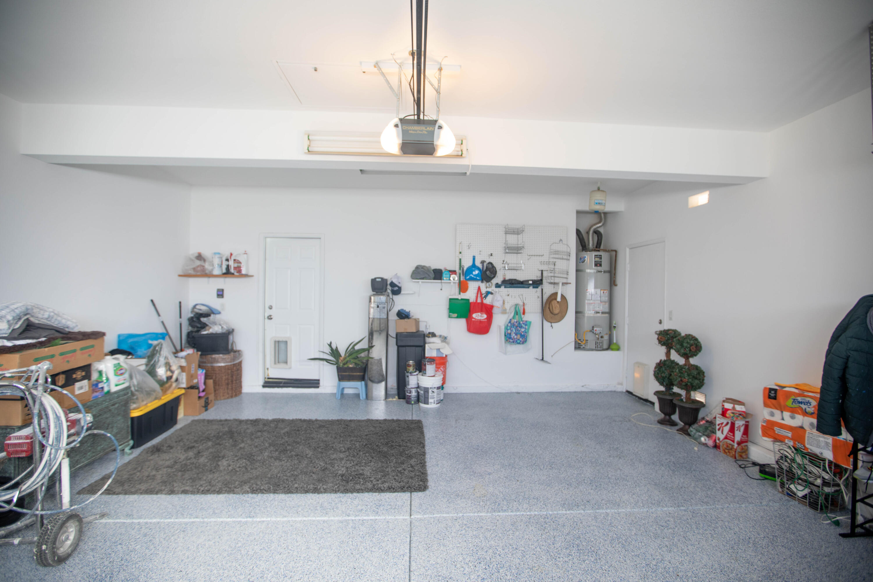 Desert Hot Springs, California, 92240, United States, 5 Bedrooms Bedrooms, ,3 BathroomsBathrooms,Residential,For Sale,1940409