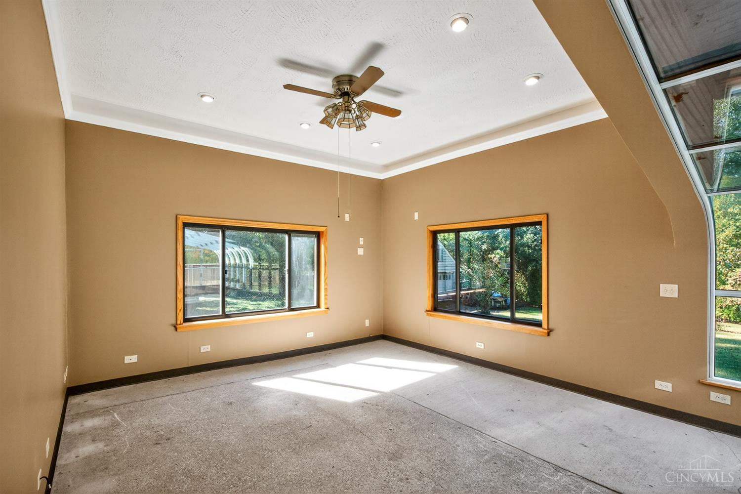 Madeira, Ohio, 45243, United States, 3 Bedrooms Bedrooms, ,2 BathroomsBathrooms,Residential,For Sale,1971231