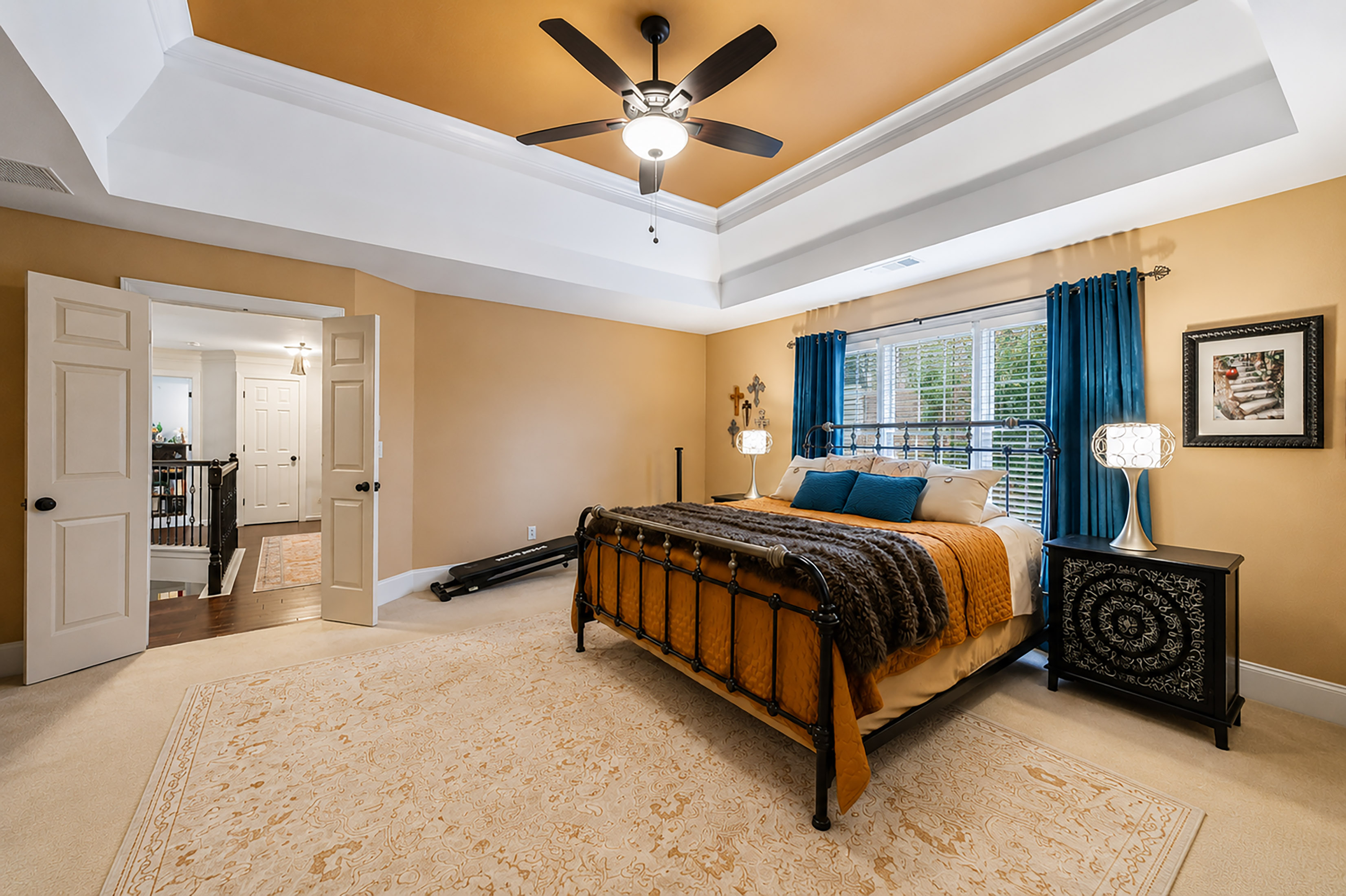  Beautifully Updated and Well Maintained Home in Sought-after Highcroft Community - 物件實景