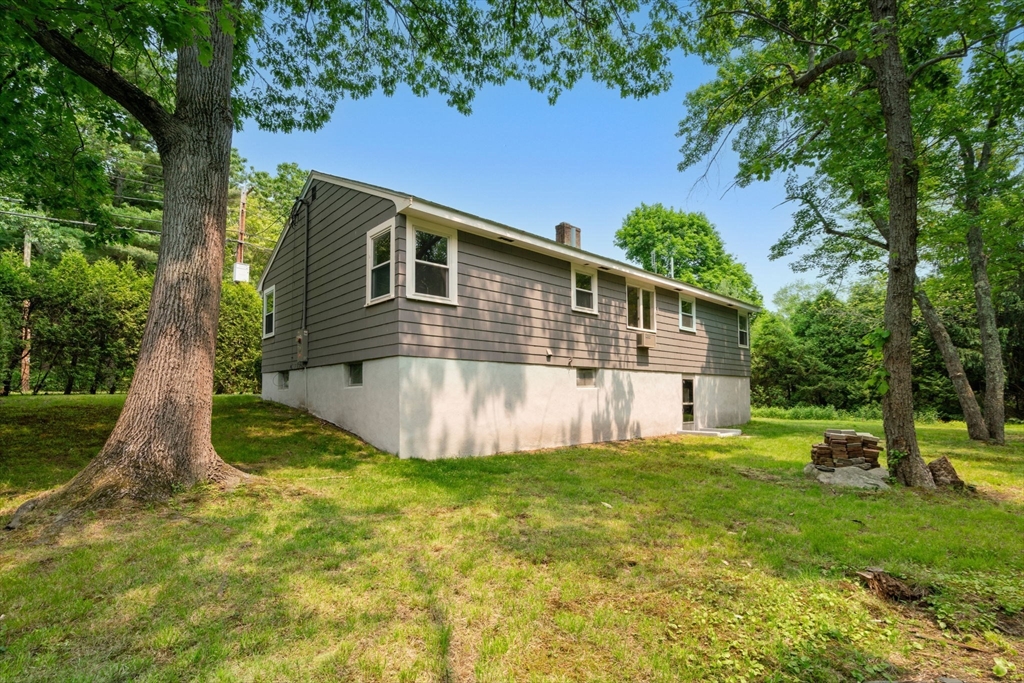 Needham, Massachusetts, 02492, United States, 3 Bedrooms Bedrooms, ,2 BathroomsBathrooms,Residential,For Sale,1847293
