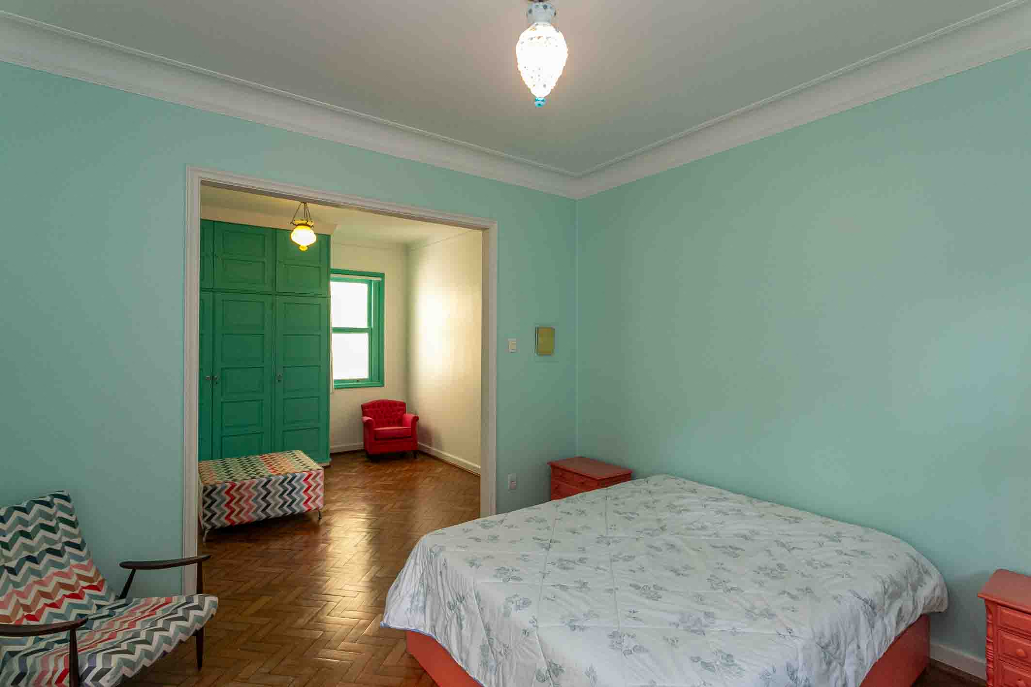  Spacious residence on a quiet street with landscaped garden - 物件實景