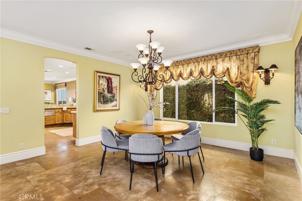 San Diego, California, 92107, United States, 6 Bedrooms Bedrooms, ,5 BathroomsBathrooms,Residential,For Sale,1843009