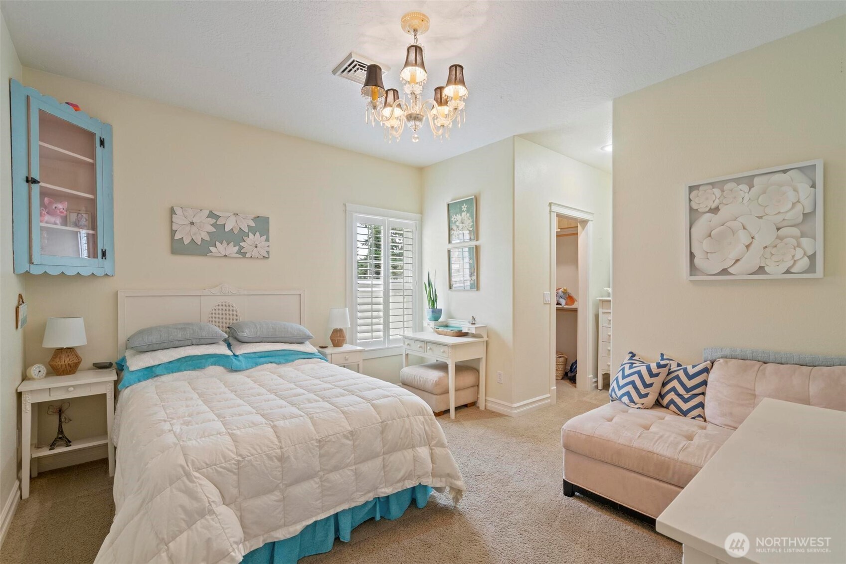 Centralia, Washington, 98531, United States, 3 Bedrooms Bedrooms, ,3 BathroomsBathrooms,Residential,For Sale,1983563