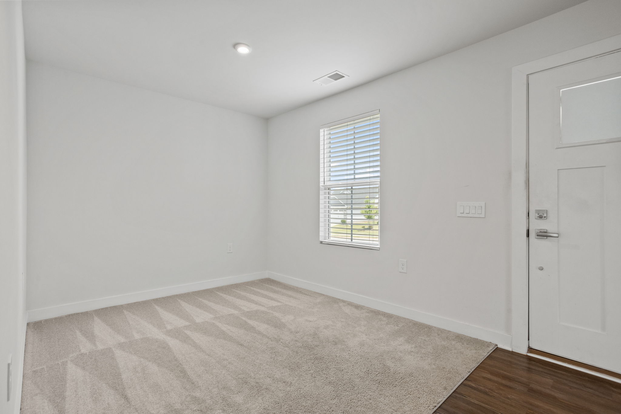  230 Bending Branch Road, Greenville, SC 29605 - 物件實景